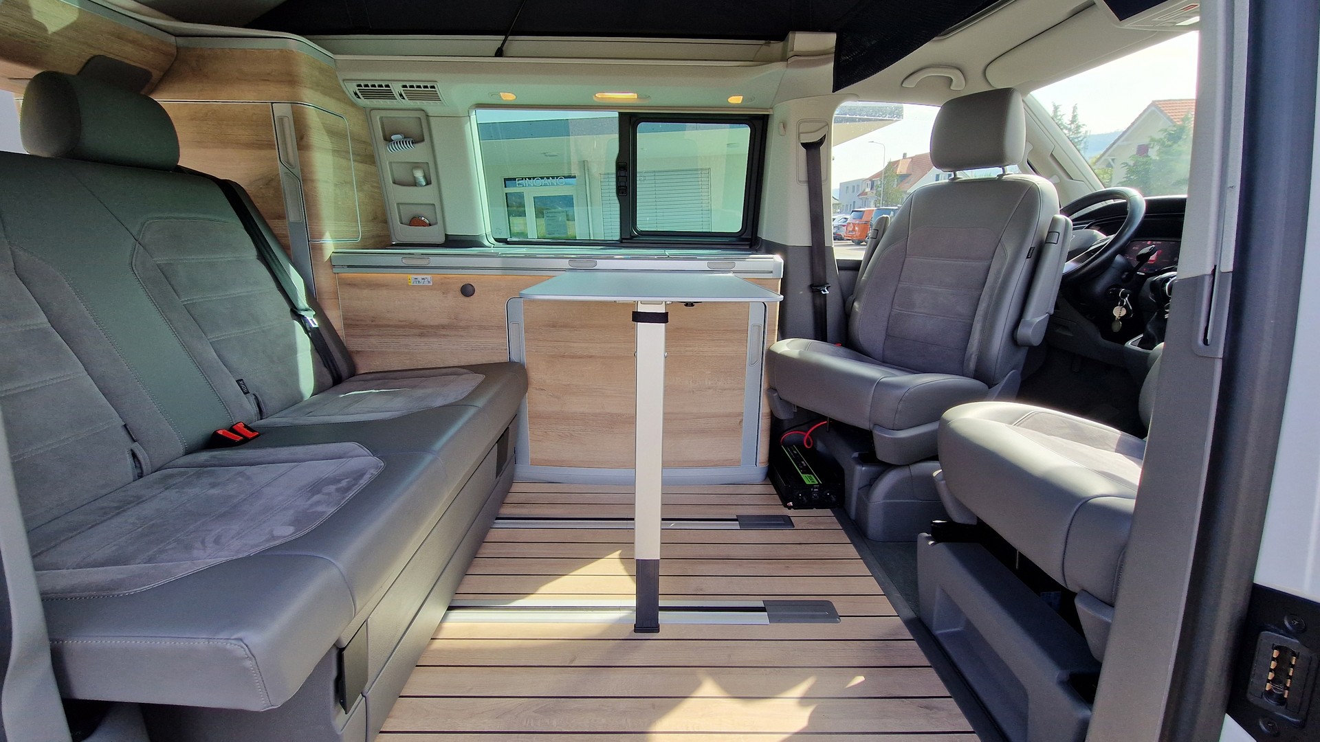 VW T6.1 California 2.0 TDI Ocean Edition Liberty DSG-image-9