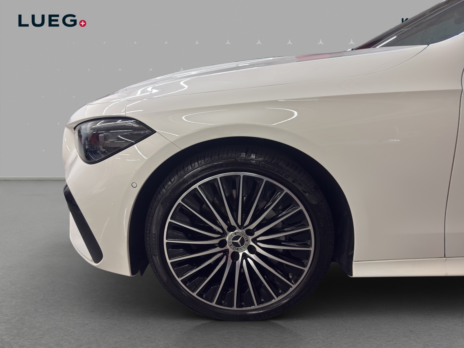 MERCEDES-BENZ CLE 200 - Cabrio - AMG / 360 Grad Kamera / DIGITAL LIGHT / AMG Premium-image-6