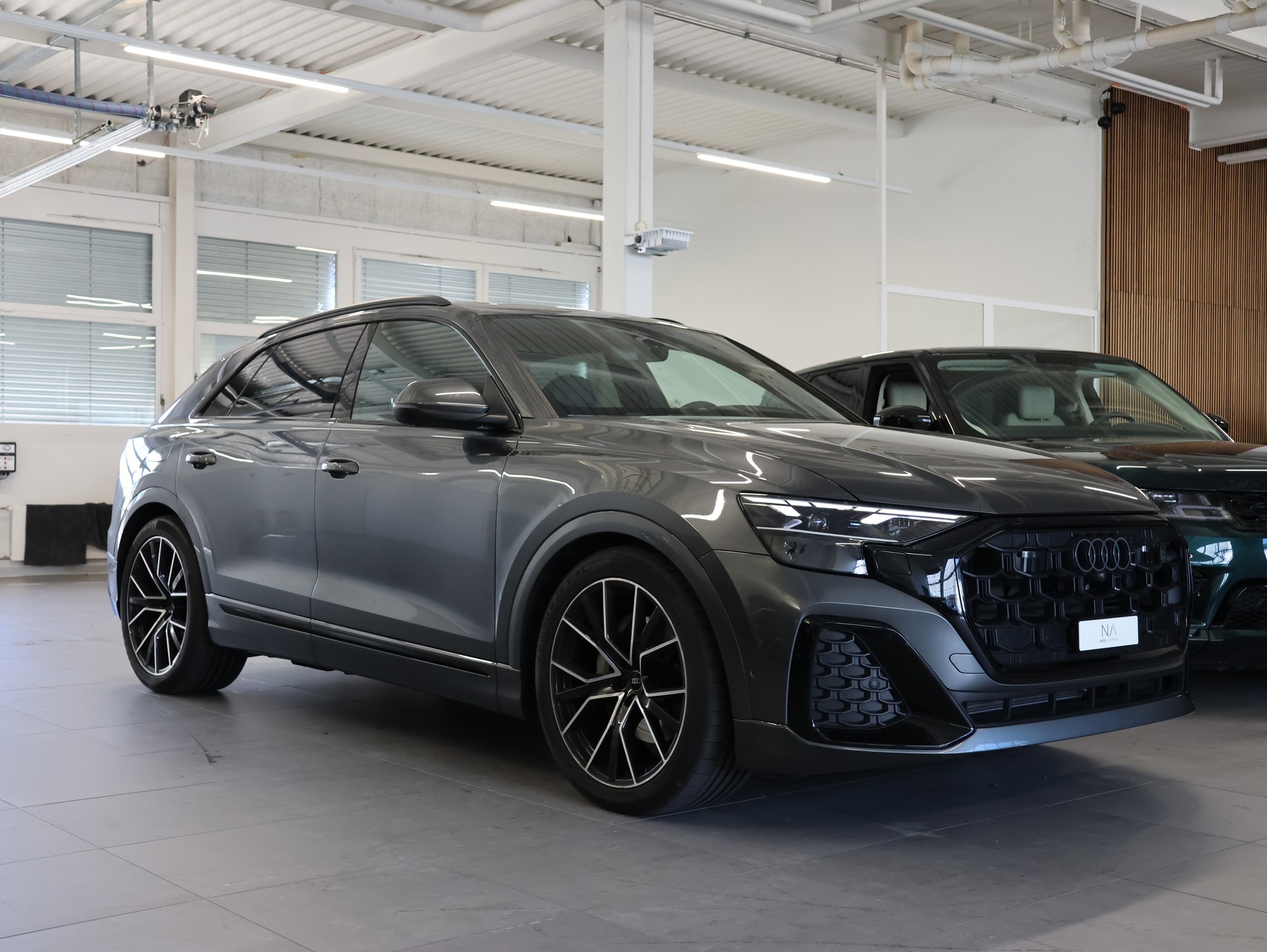 AUDI Q8 50 TDI quattro tiptronic *S-LINE*DAYTONGRAU-LACKIERUNG*-showroom-element-1