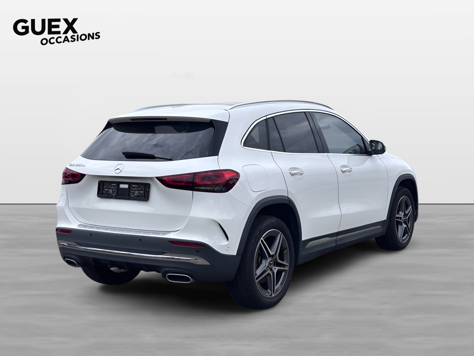 MERCEDES-BENZ GLA 250 e Style-showroom-element-1