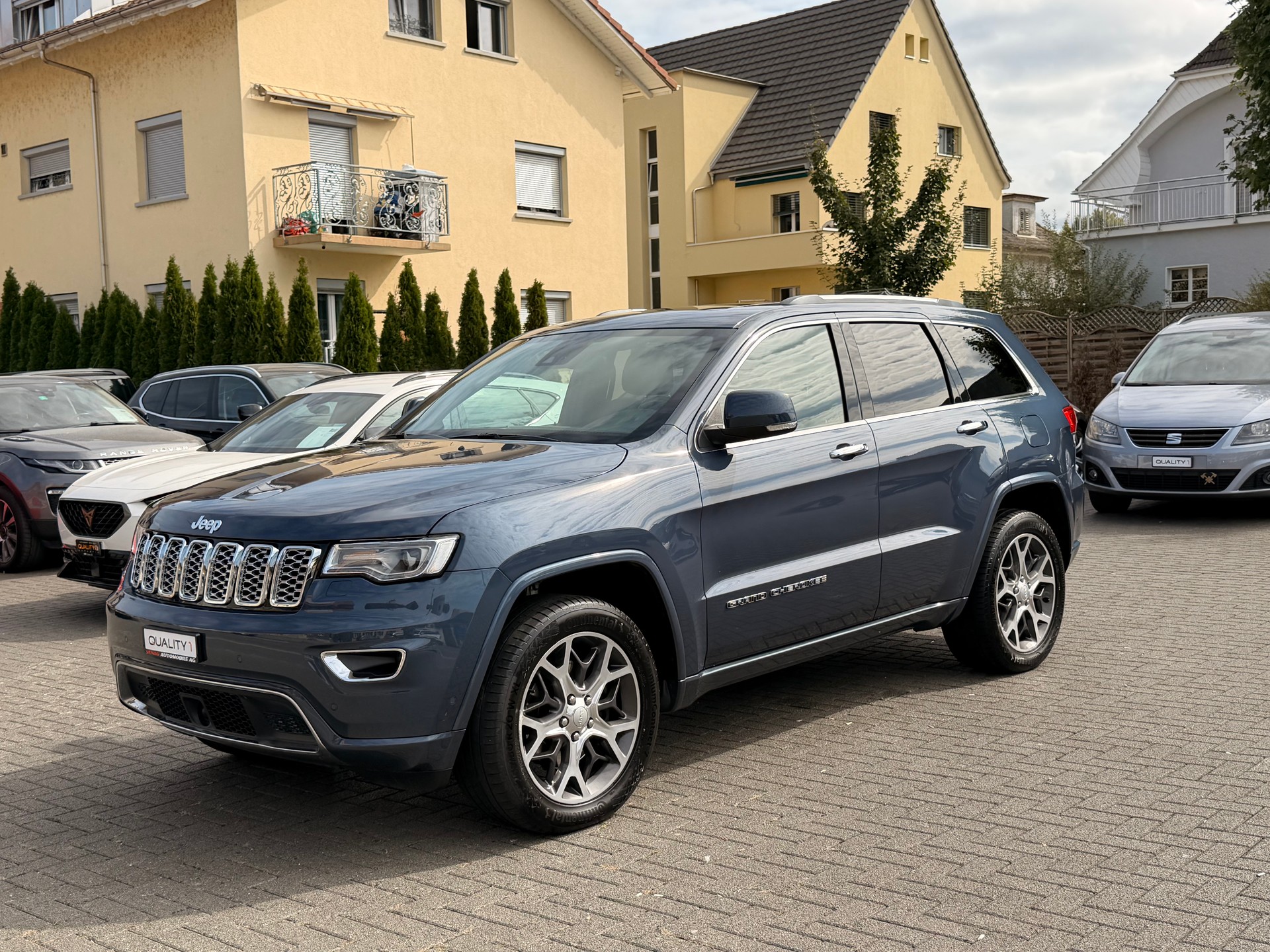 JEEP Grand Cherokee 3.0 CRD Overland Automatic-showroom-element-1