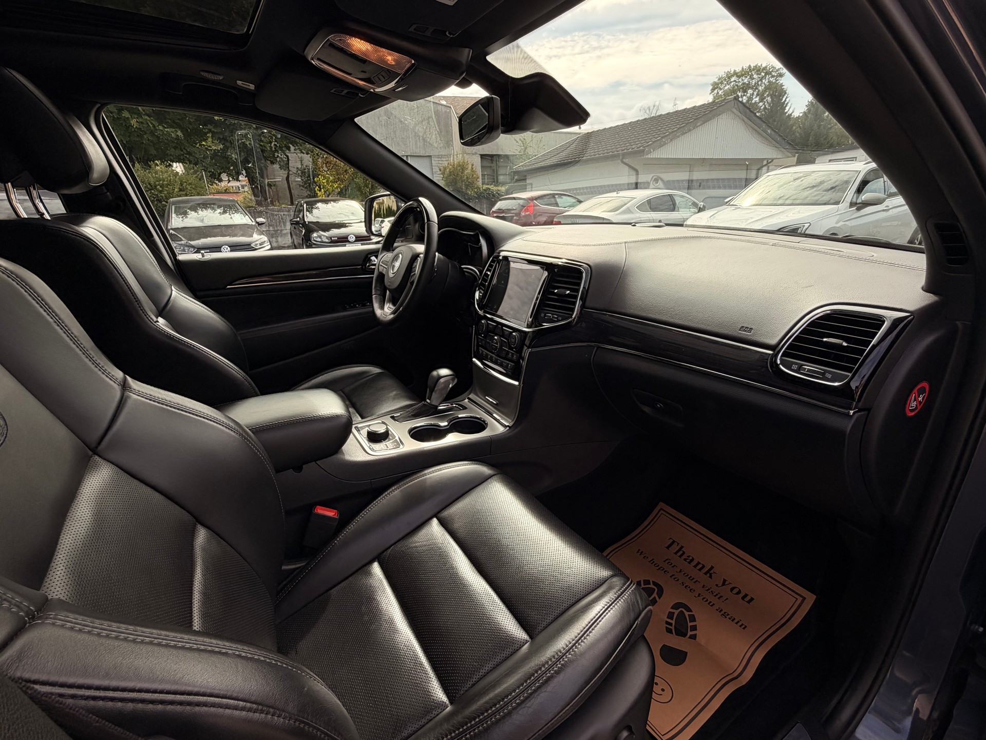 JEEP Grand Cherokee 3.0 CRD Overland Automatic-image-12
