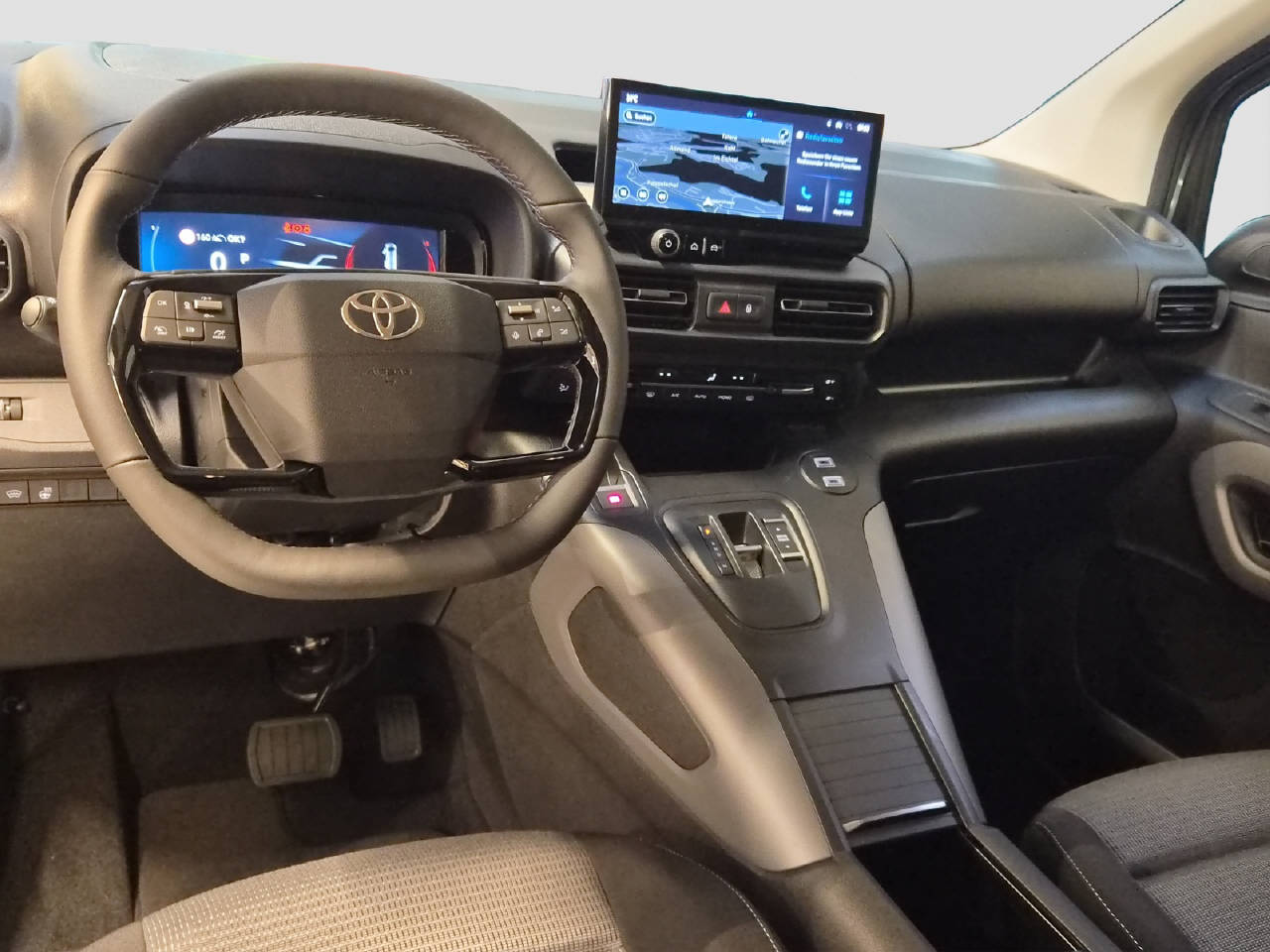 TOYOTA Proace City Verso L2 1.5 HDi 130 Style-image-8