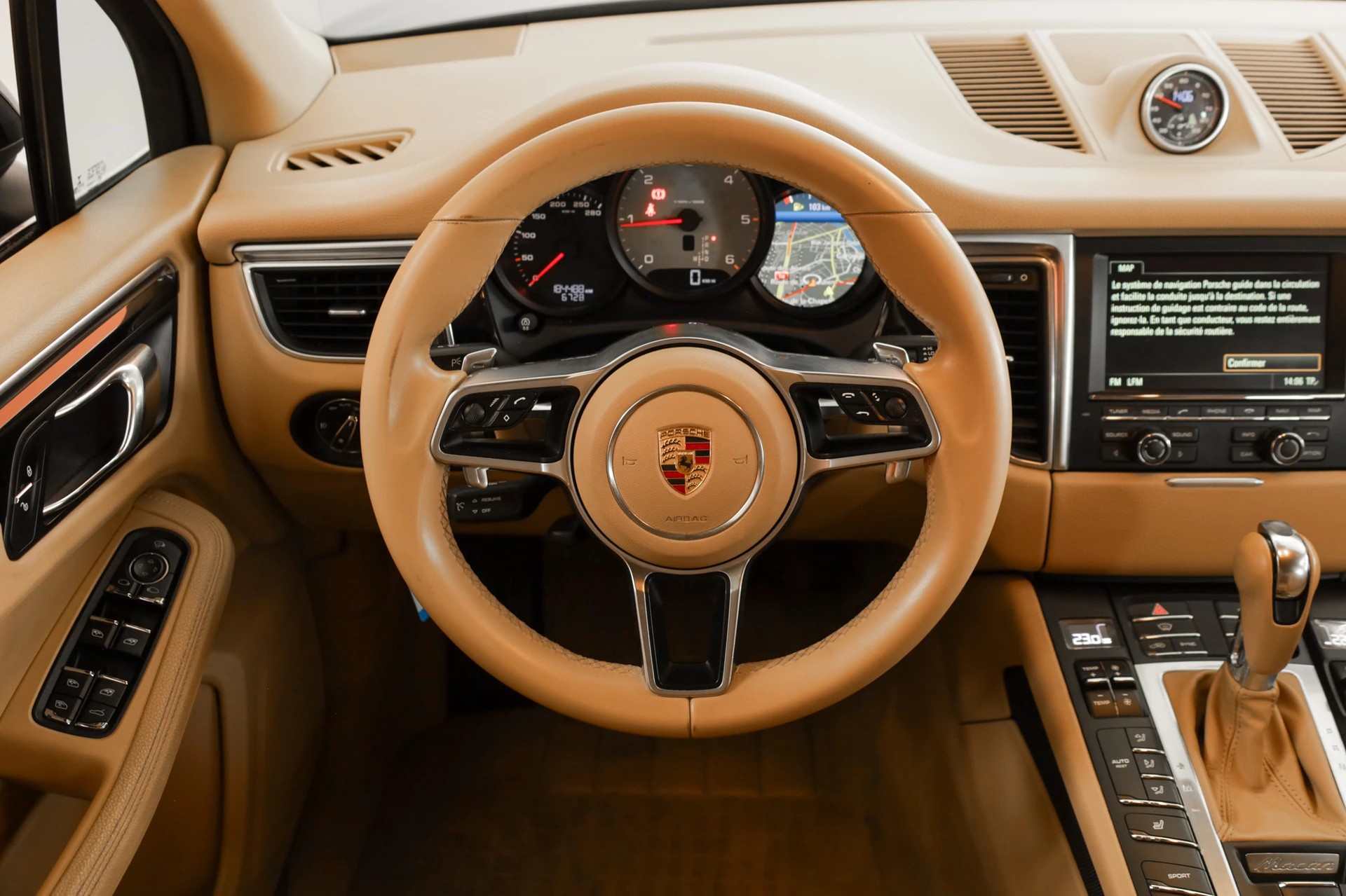 PORSCHE Macan S Diesel PDK Bi-Xénon PDLS / Jantes Macan Turbo 19 pouces / Sièges chauffants-image-7