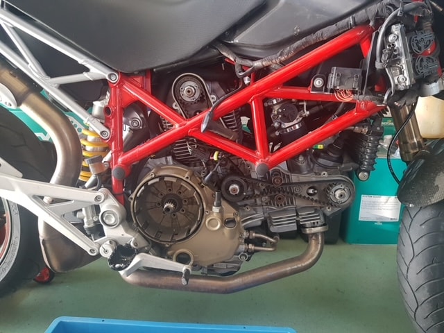 DUCATI Hypermotard 1100 Evo SP-image-8