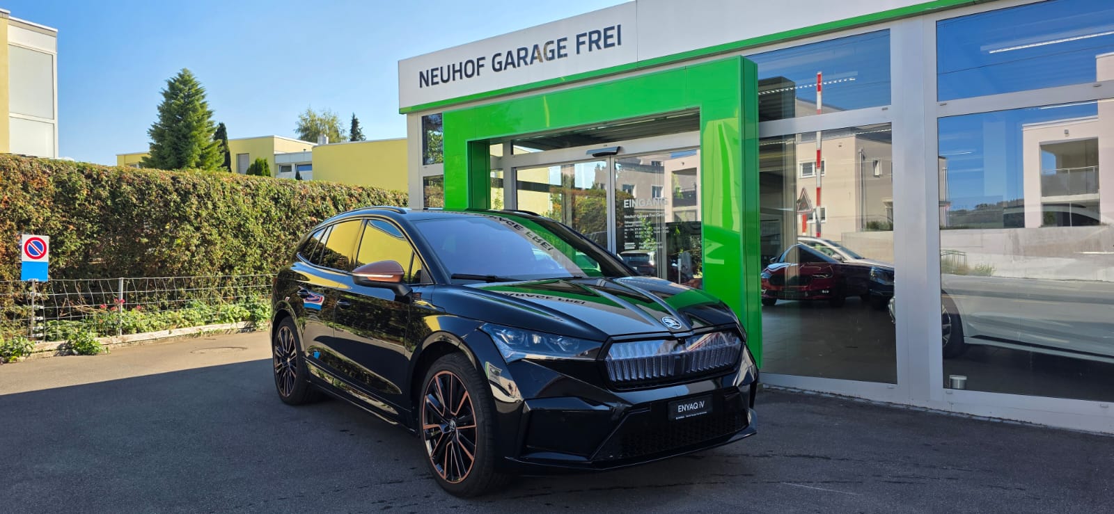 SKODA Enyaq iV 80x Founders Edition-showroom-element-3