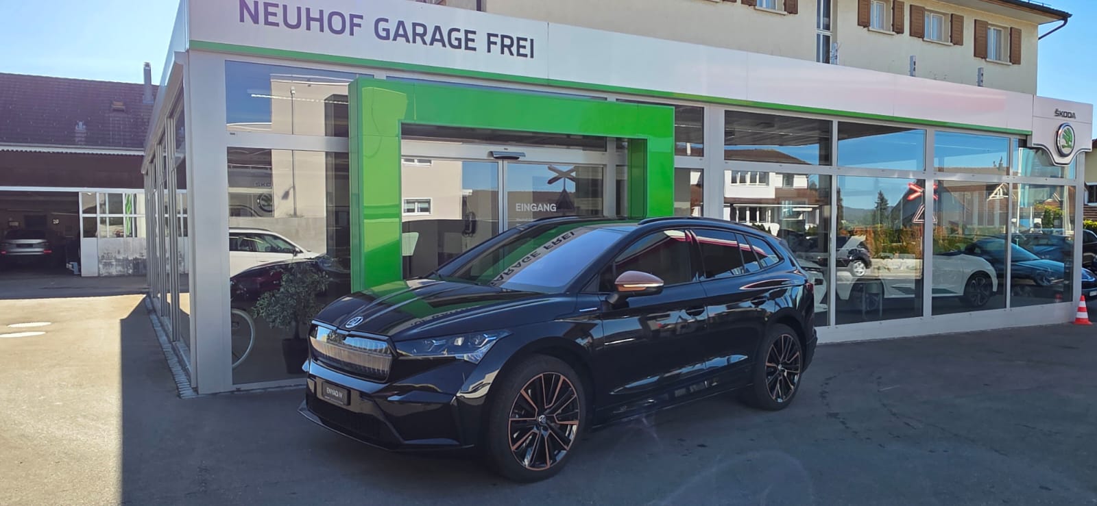 SKODA Enyaq iV 80x Founders Edition