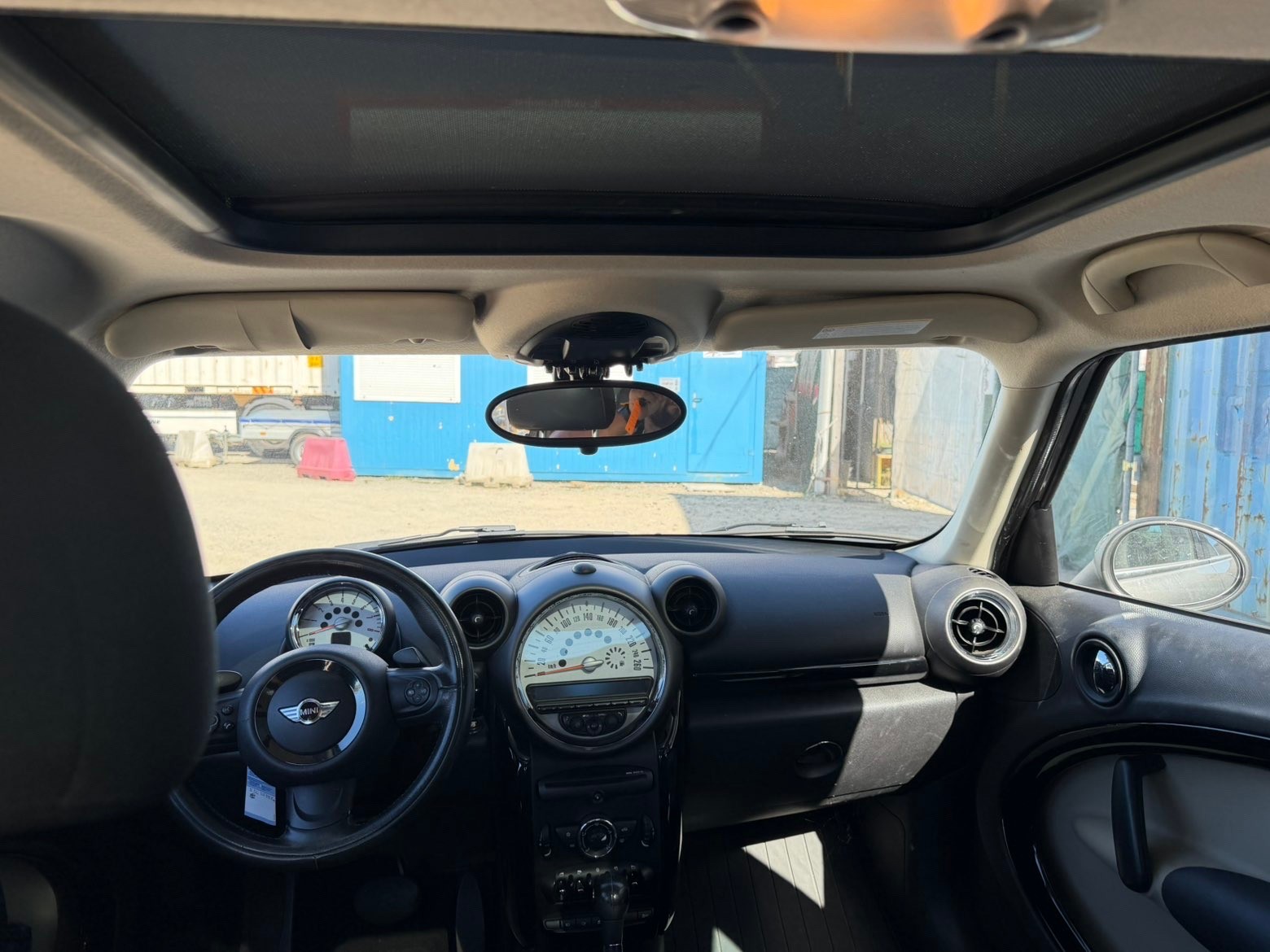 MINI Countryman Cooper FWD Steptronic-image-6
