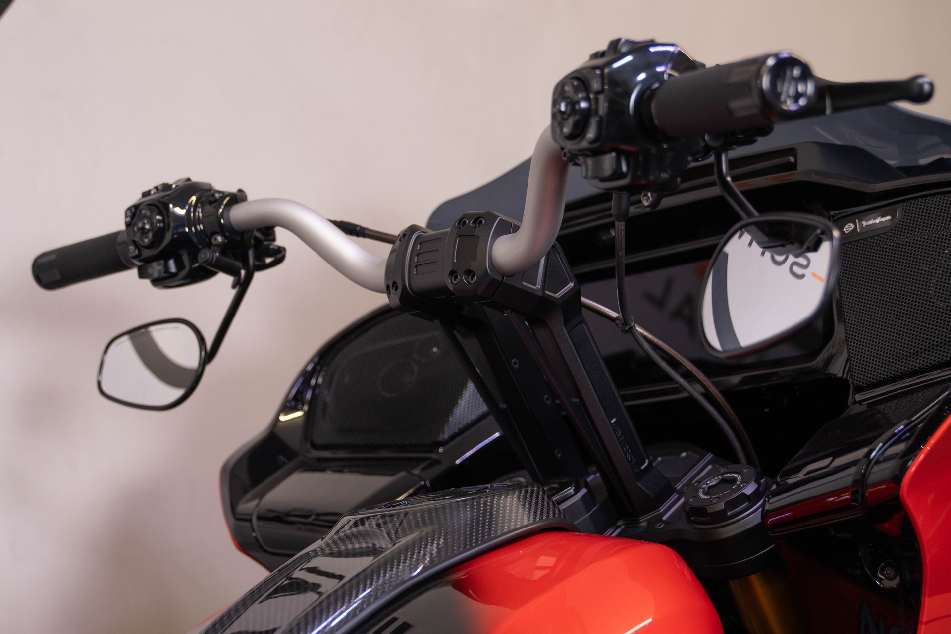 HARLEY-DAVIDSON FLTRXSTSE Road Glide ST 121 CVO-image-7