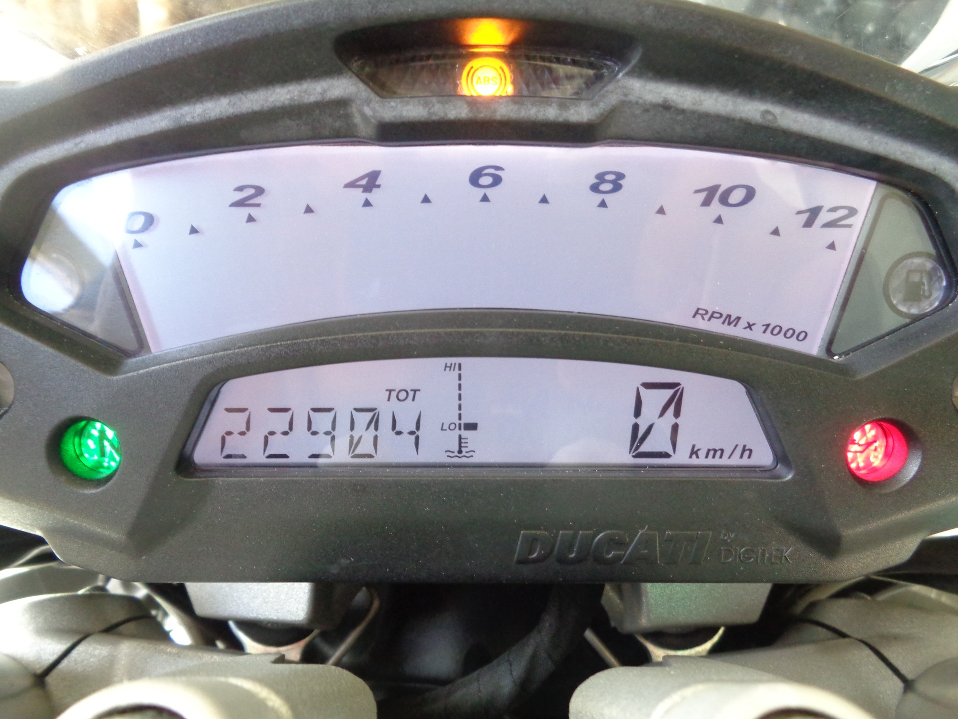 DUCATI Monster 796M ABS-image-7