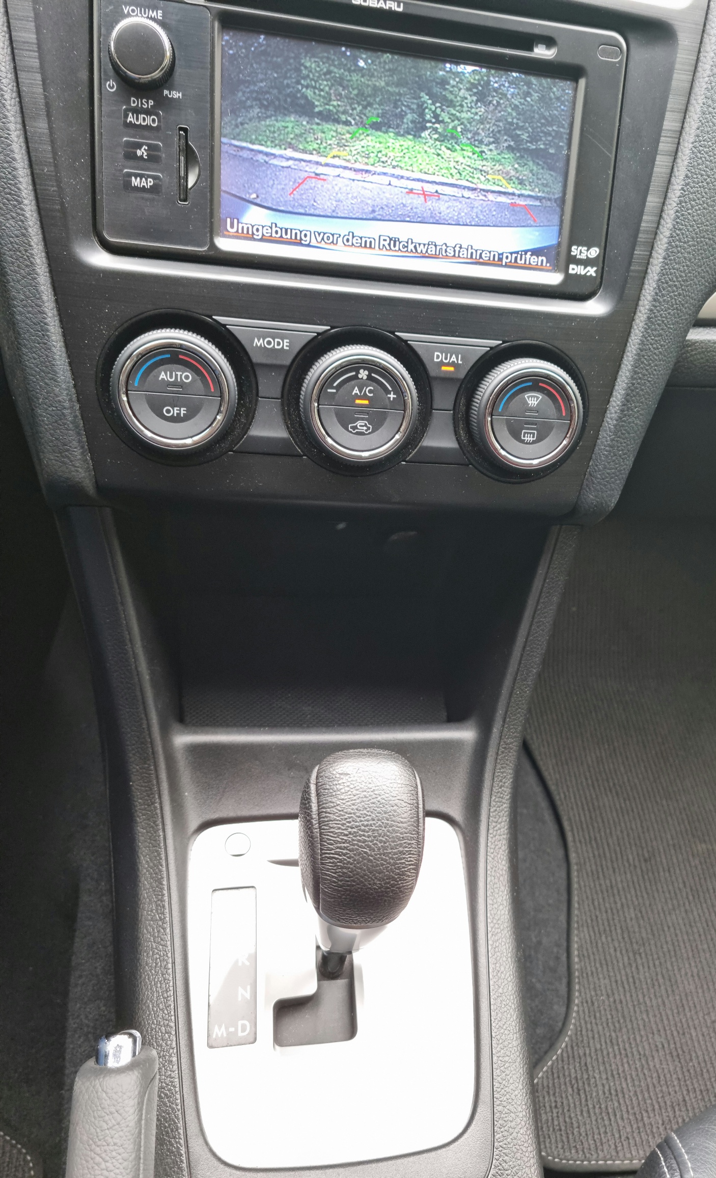 SUBARU XV 2.0 Swiss Three AWD CVT-image-11