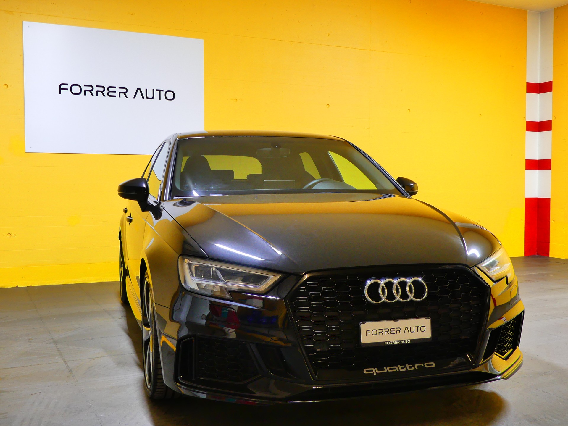 AUDI RS3 Sportback 2.5 TSI quattro S-tronic-image-1