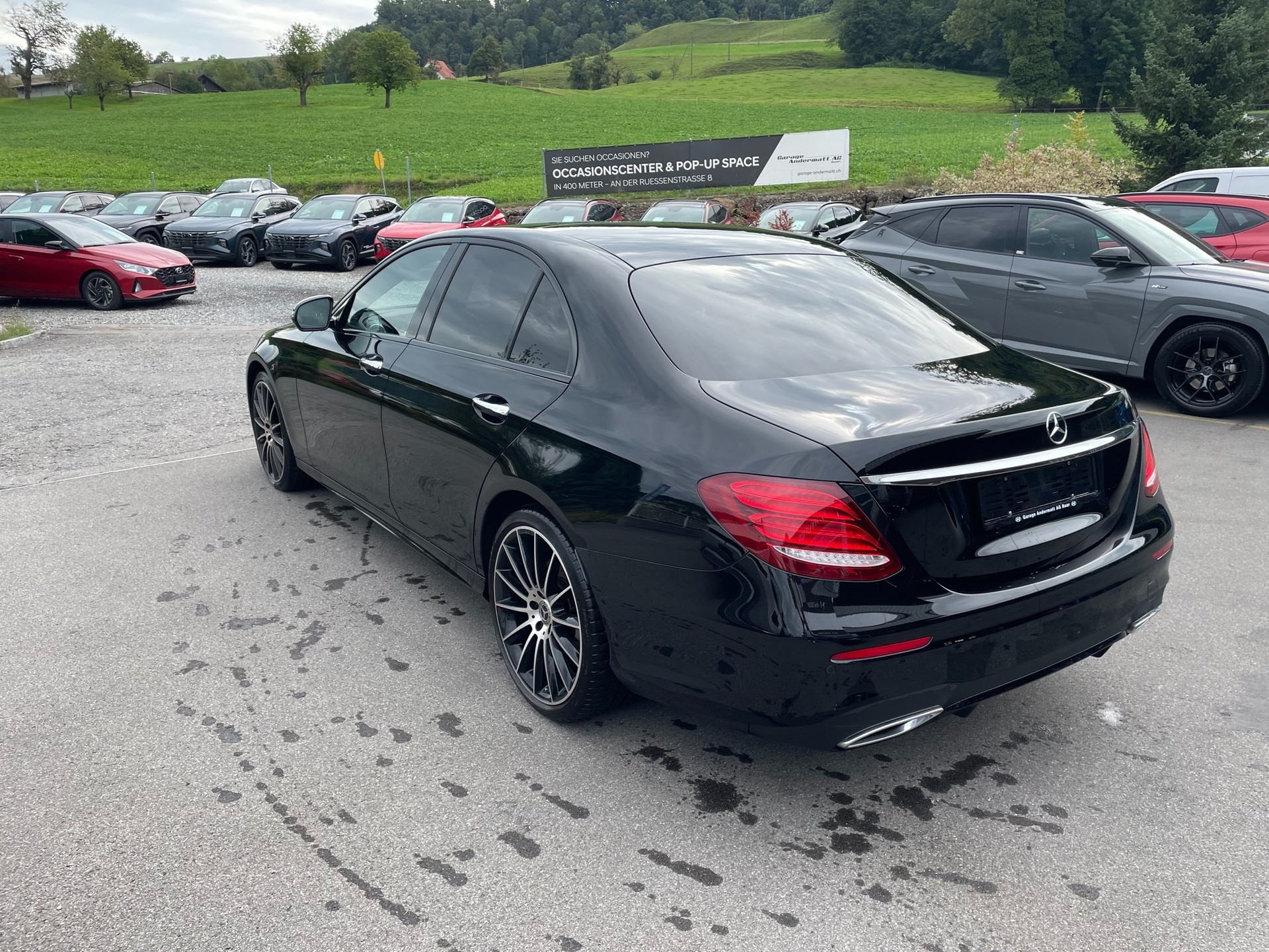 MERCEDES-BENZ E 350 d AMG Line 9G-Tronic-image-9