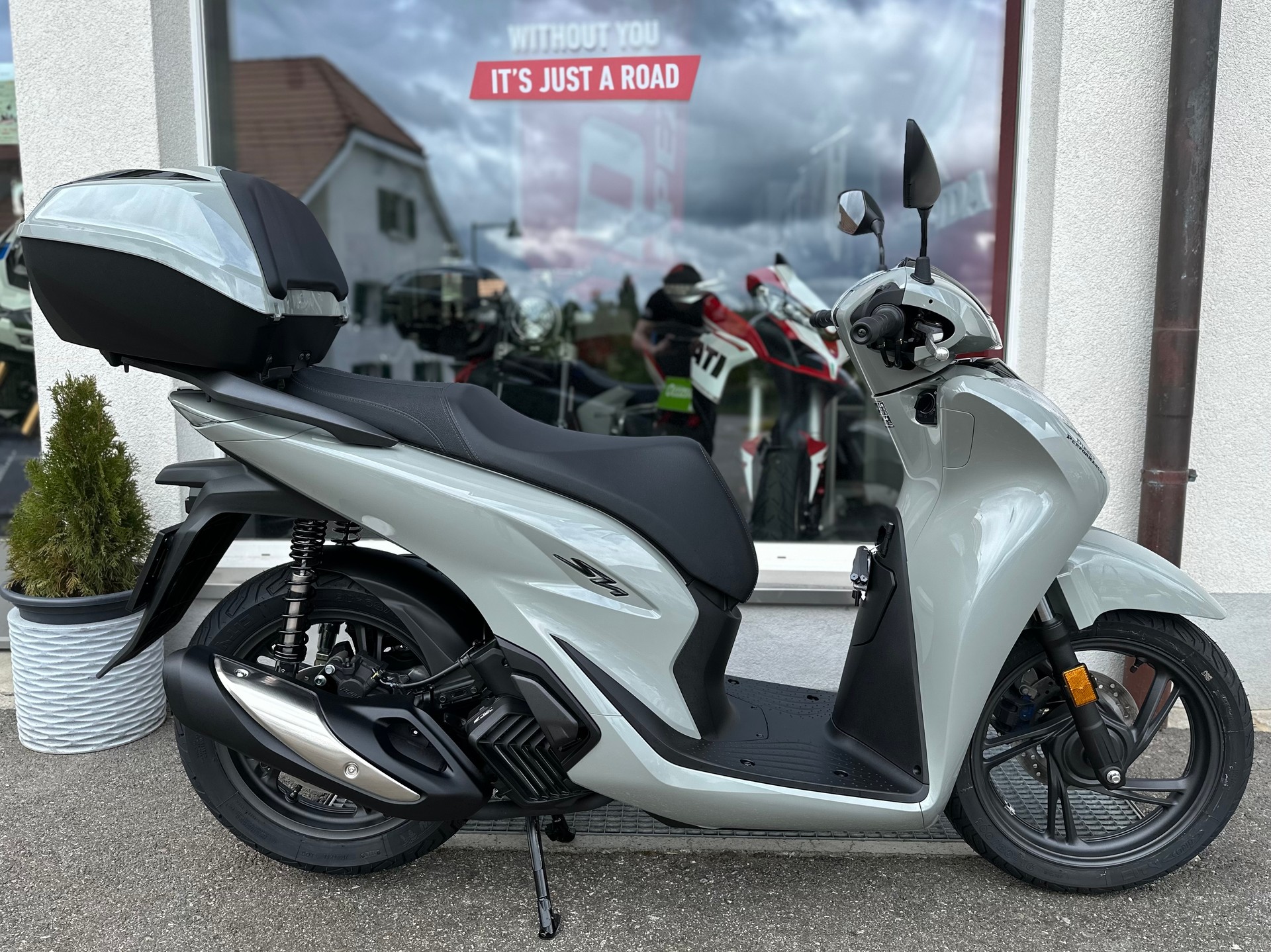 HONDA SH 125i Smart Top Case-image-6