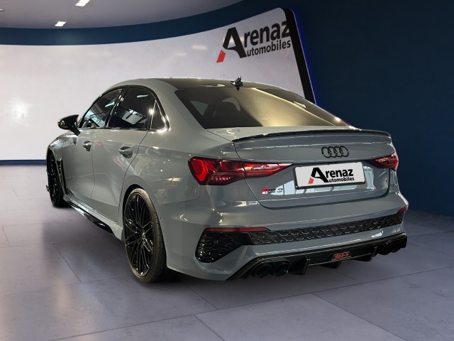 AUDI LA VOITURE COMPACTE HAUT DE GAMME ULTIME - LIMITED ABT RS3-R DISPOSE DE 500 CH ET D’UN ENSEMBLE AÉRODYNAMIQUE EN CARBONE-showroom-element-2