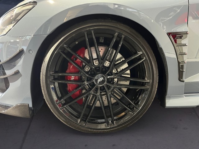 AUDI LA VOITURE COMPACTE HAUT DE GAMME ULTIME - LIMITED ABT RS3-R DISPOSE DE 500 CH ET D’UN ENSEMBLE AÉRODYNAMIQUE EN CARBONE-image-8