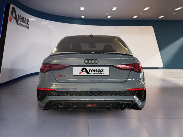 AUDI LA VOITURE COMPACTE HAUT DE GAMME ULTIME - LIMITED ABT RS3-R DISPOSE DE 500 CH ET D’UN ENSEMBLE AÉRODYNAMIQUE EN CARBONE-showroom-element-3