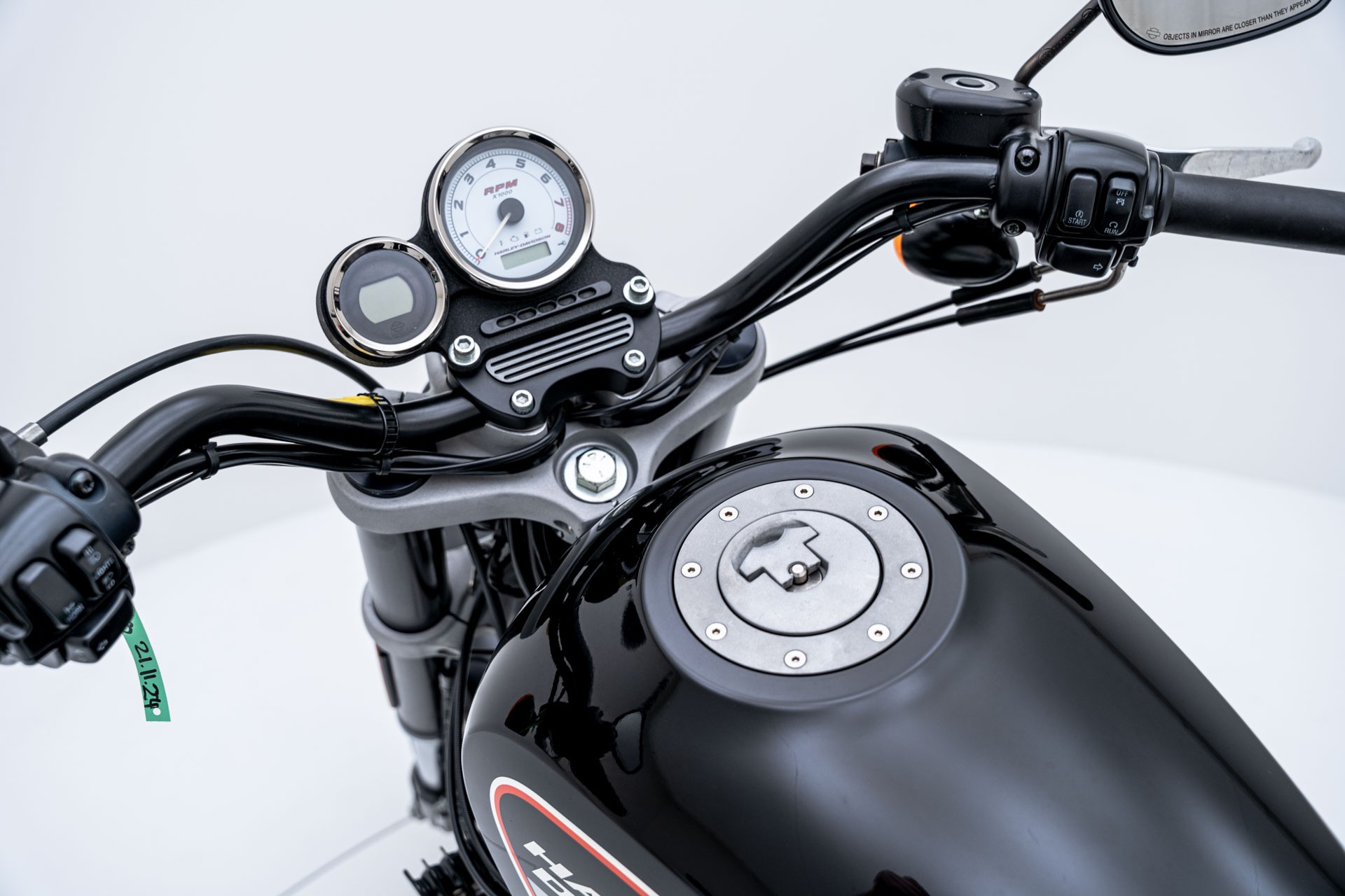 HARLEY-DAVIDSON XR 1200-image-7