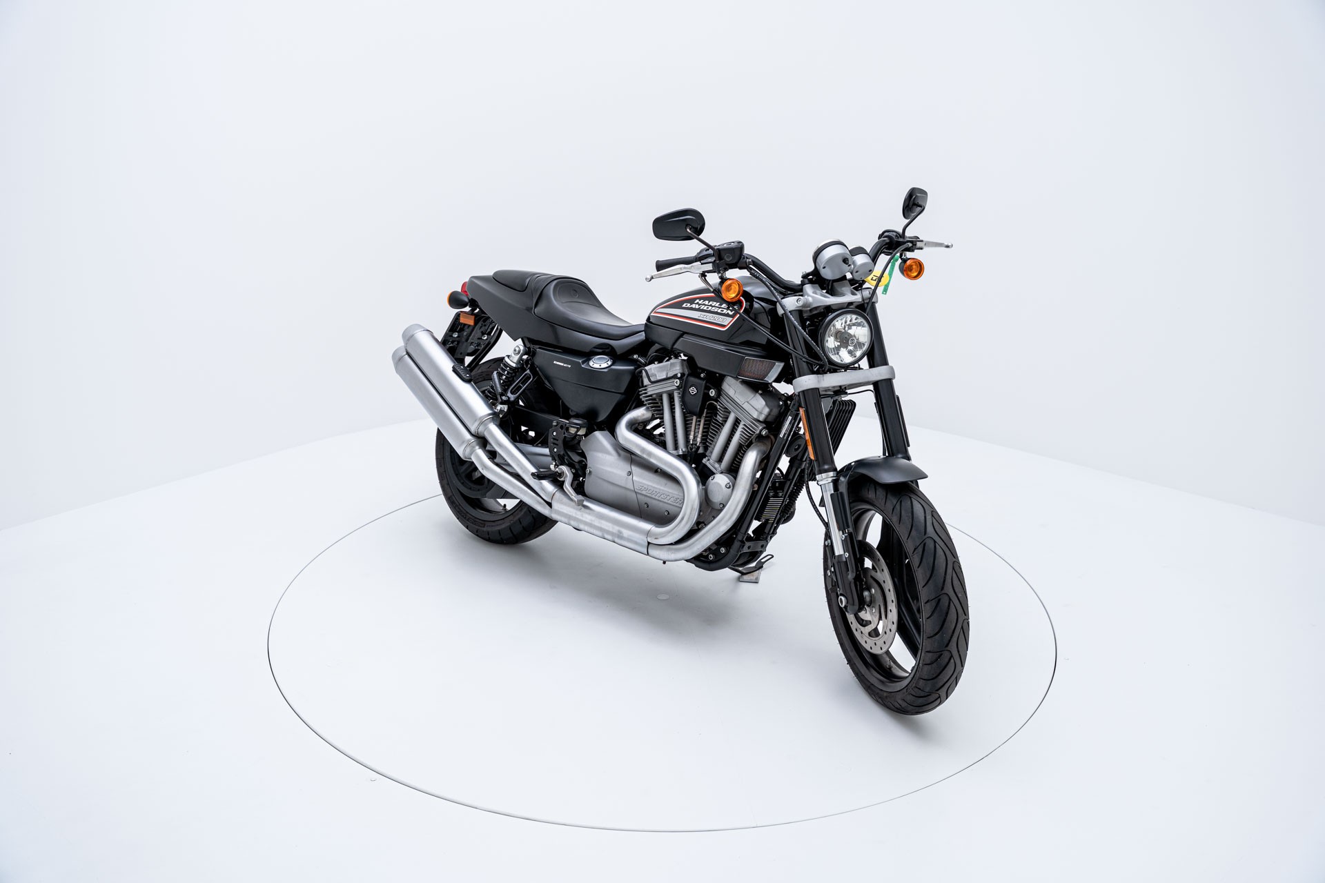 HARLEY-DAVIDSON XR 1200-image-1