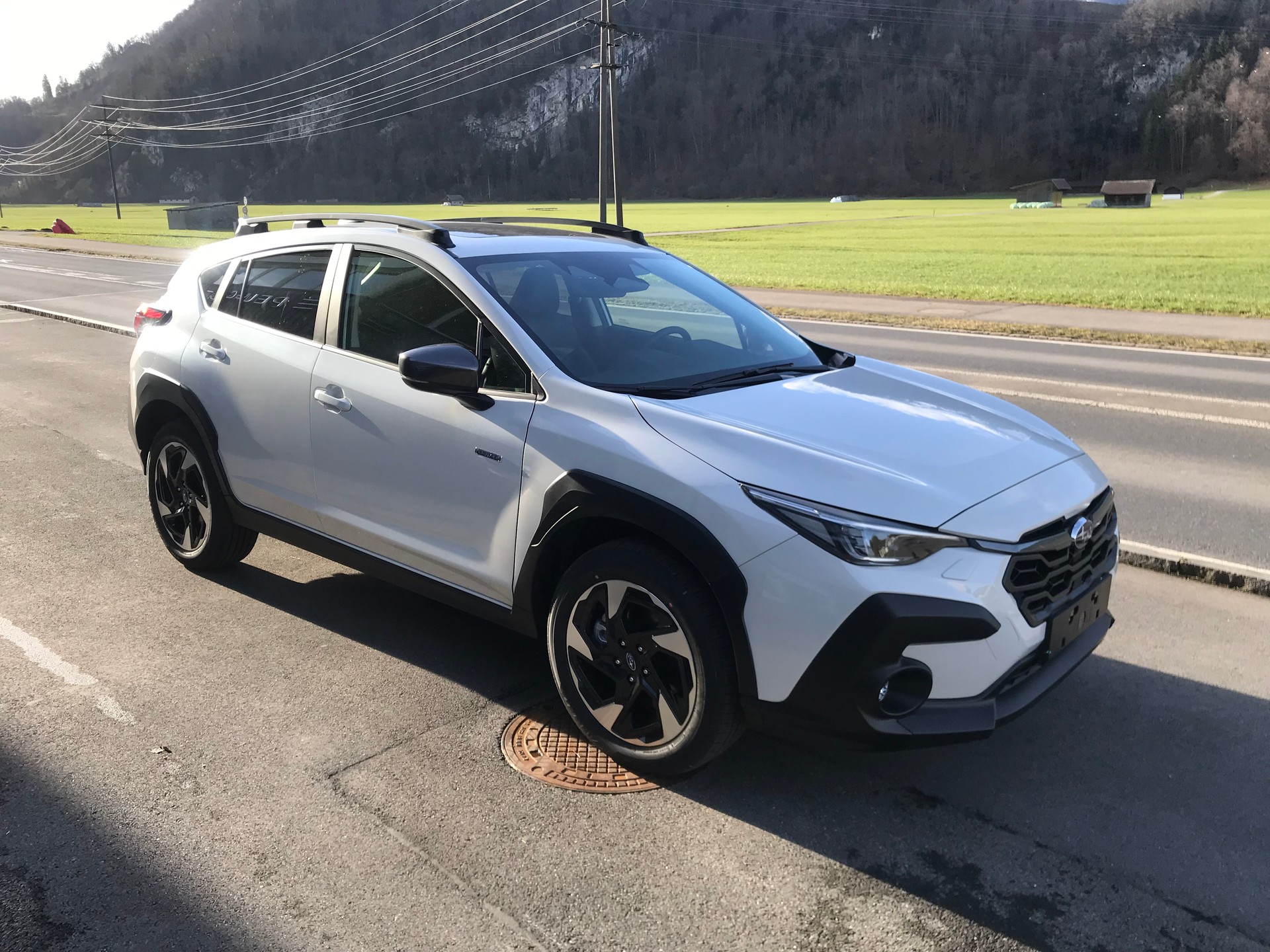 SUBARU Crosstrek 2.0 e-Boxer Luxury AWD Lineartronic-showroom-element-3