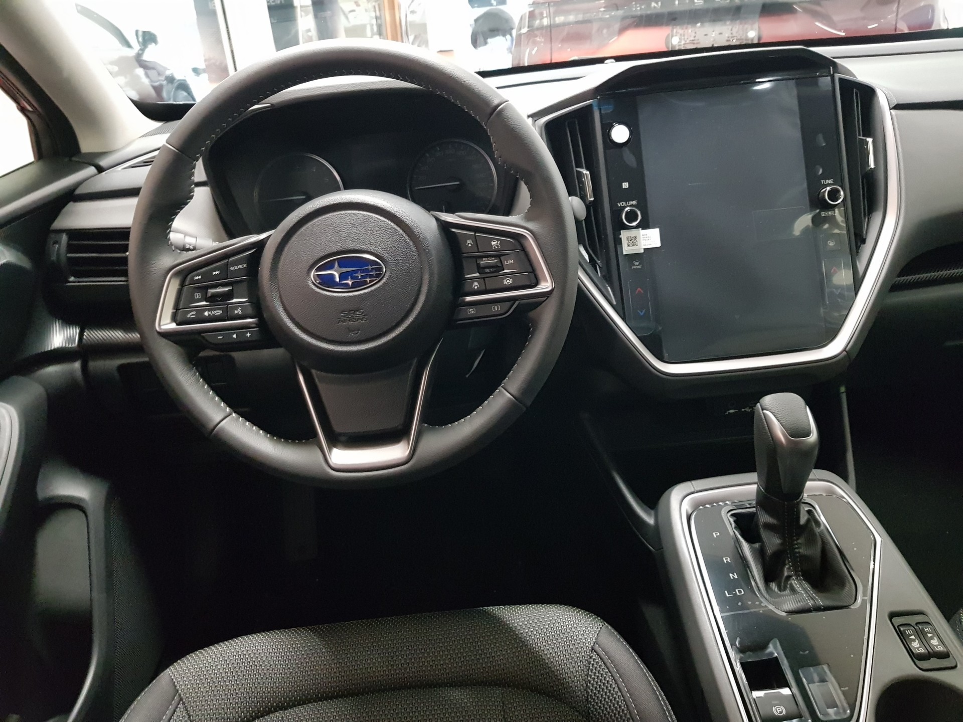 SUBARU Crosstrek 2.0 e-Boxer Swiss Plus AWD Lineartronic-image-4