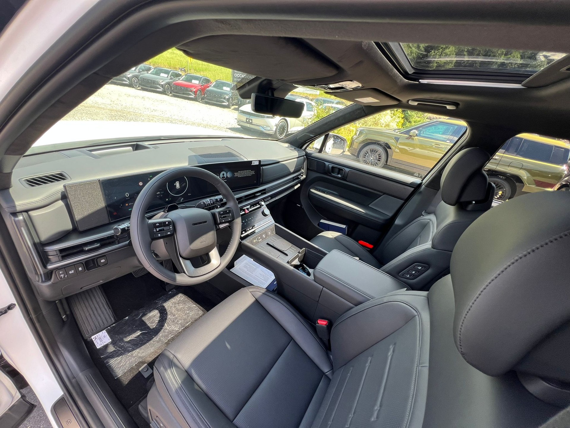 HYUNDAI Santa Fe 1.6 T-GDi HEV Calligraphy 4WD Automatic-image-8