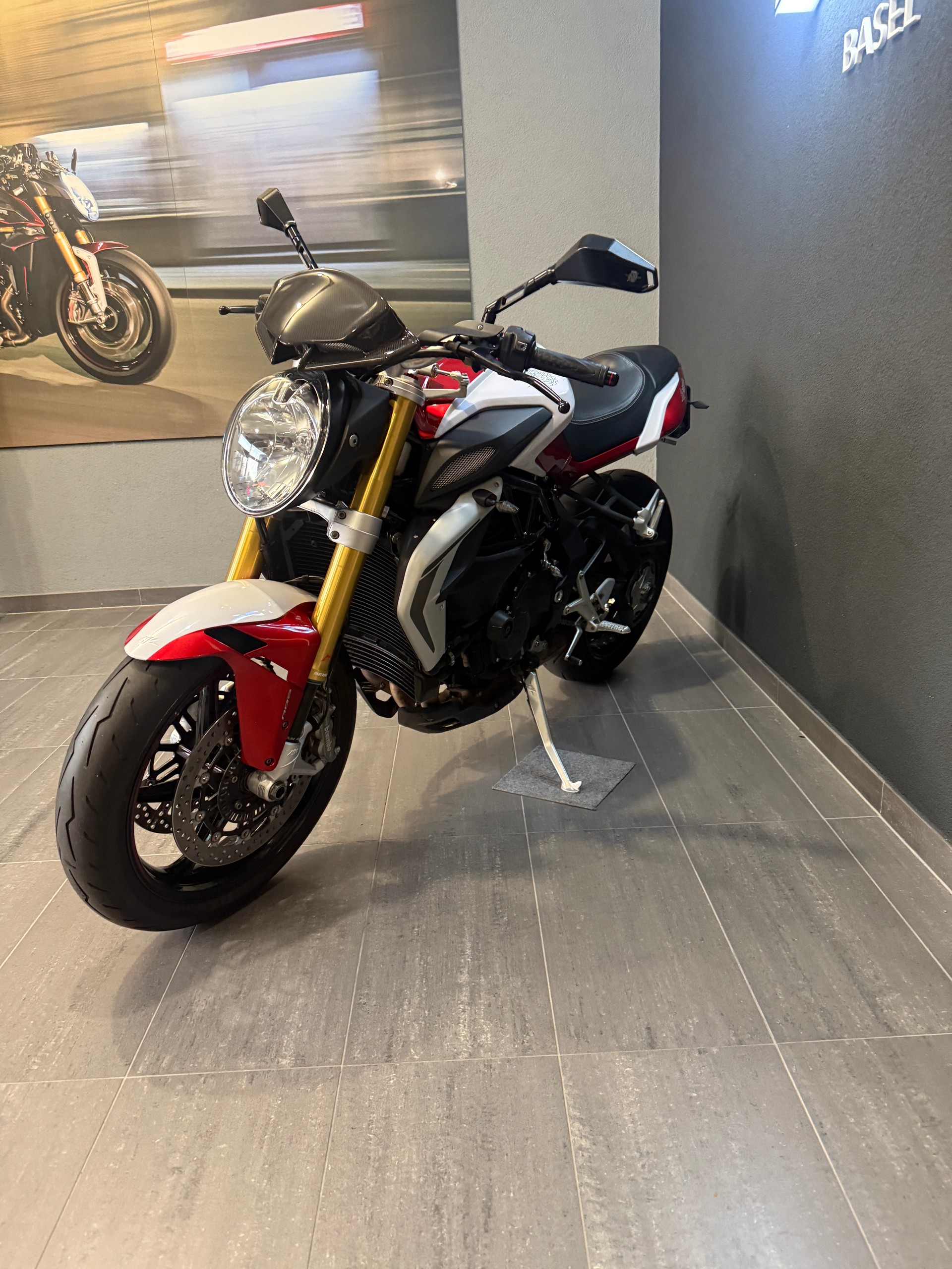 MV AGUSTA B3 Brutale 800 RR ABS-image-7