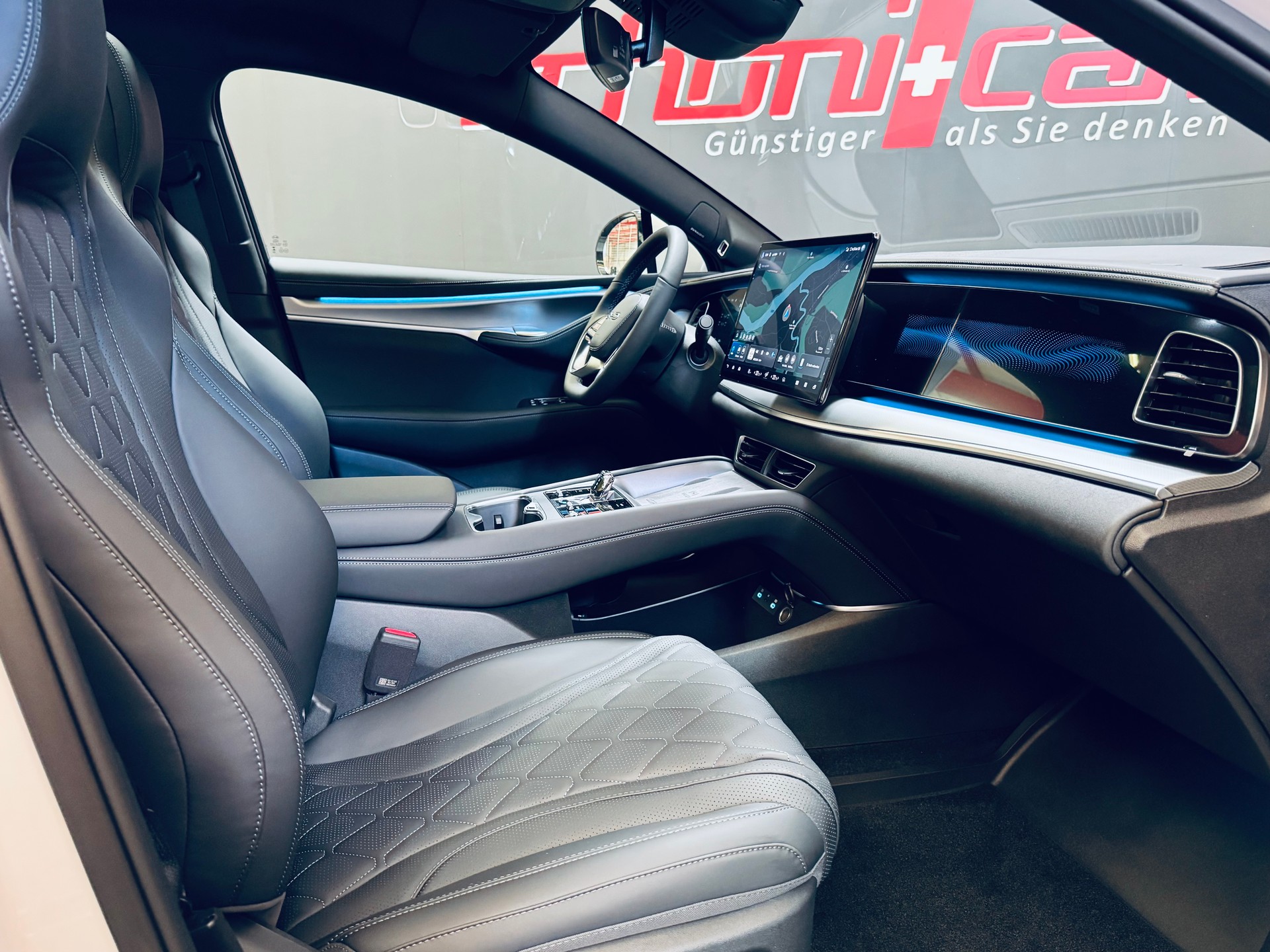 BYD Sealion 7 91,3 kWh Excellence AWD-image-14
