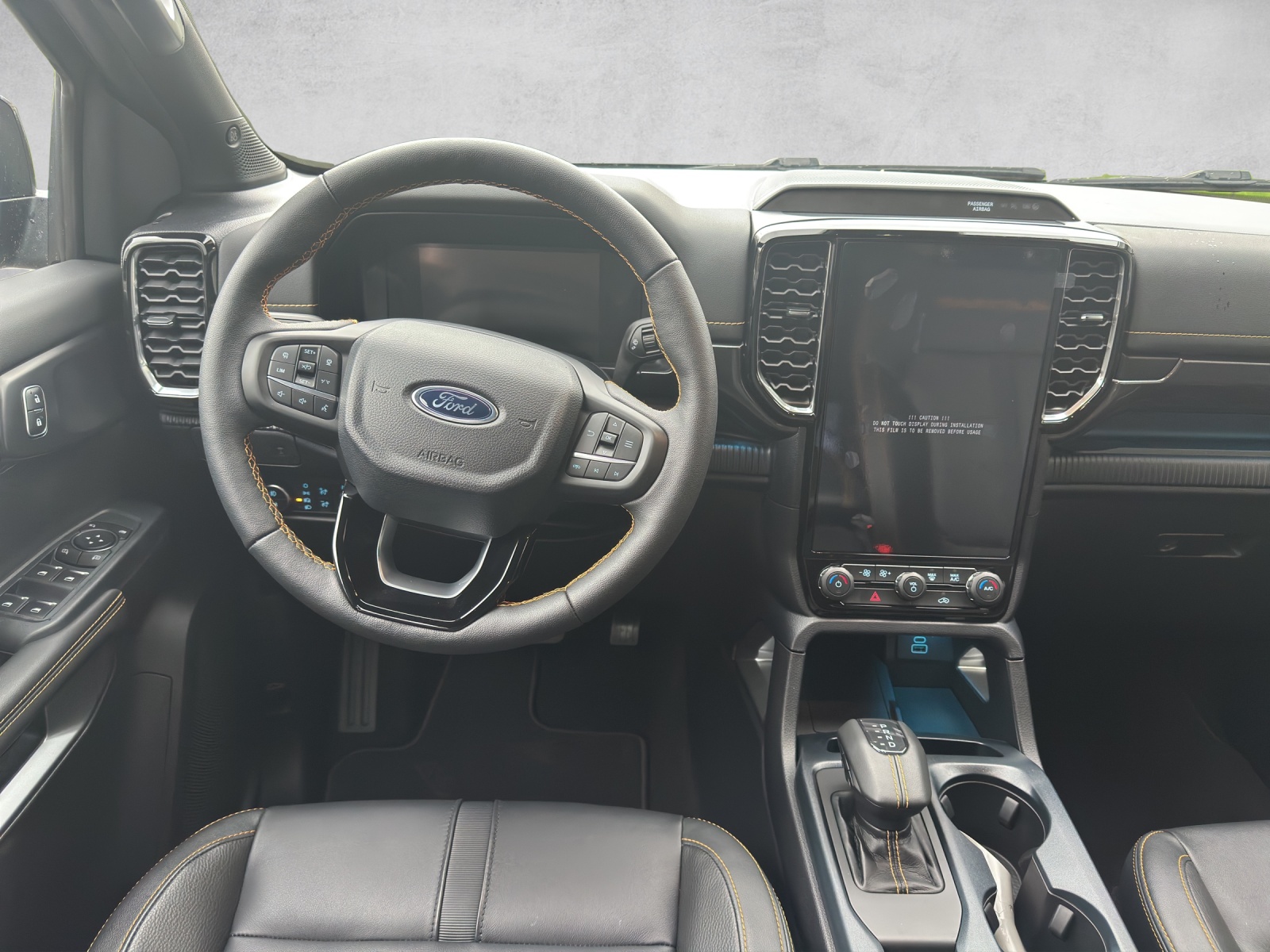FORD Ranger Wildtrak 3.0 Eco Blue e-4WD Automat-image-6