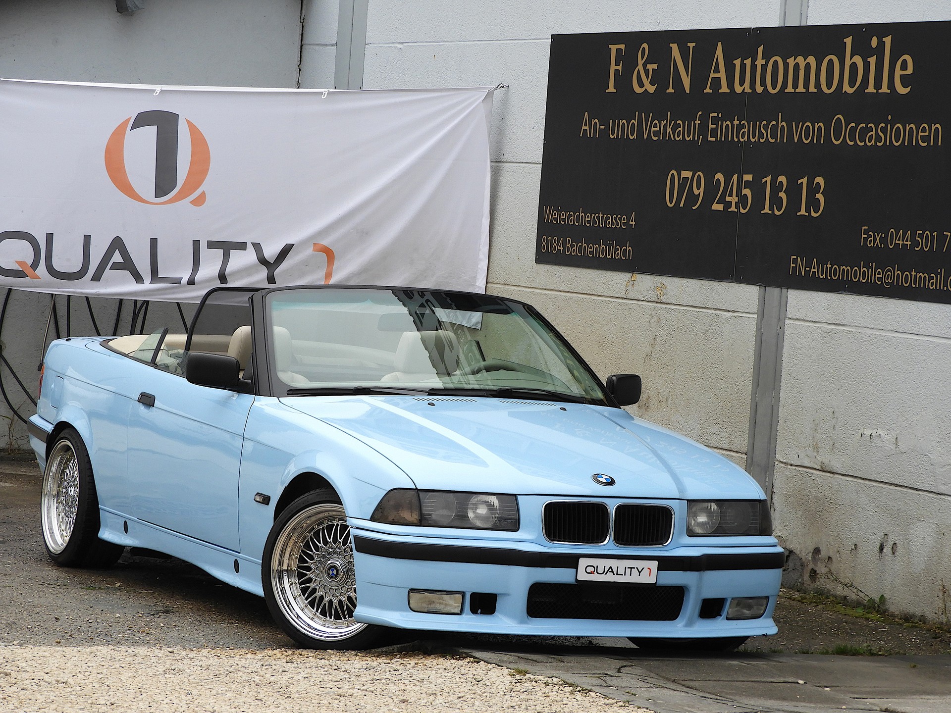BMW 320i A Cabrio I CH Fahrzeug I Ab Platz I Dezent I Alle Dokumenten vorhanden-image-1