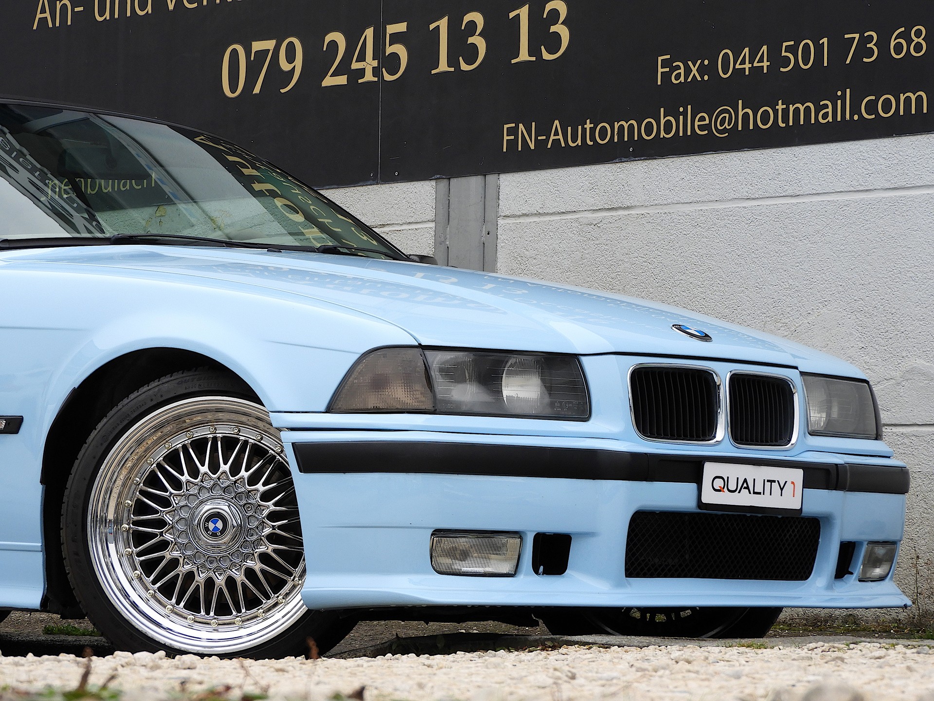 BMW 320i A Cabrio I CH Fahrzeug I Ab Platz I Dezent I Alle Dokumenten vorhanden-image-3