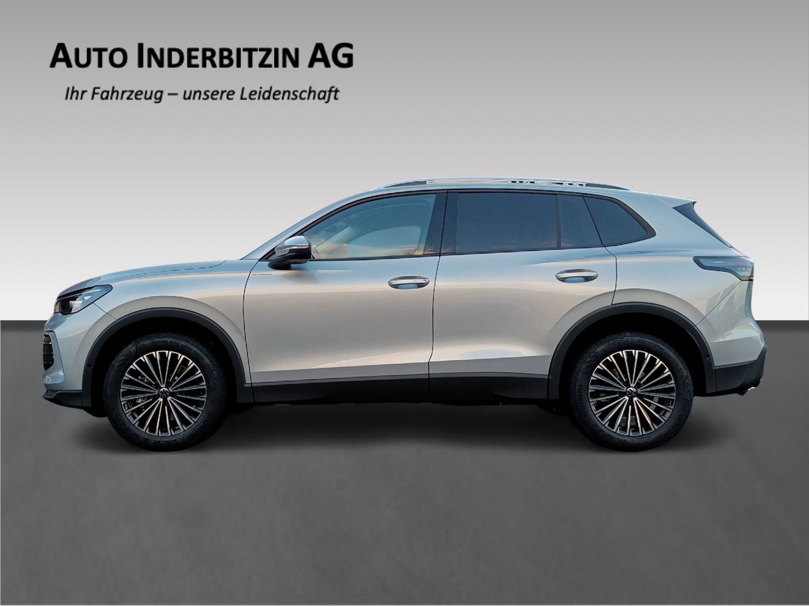 VW Tiguan 2.0 TSI DSG Life 4Motion-showroom-element-3