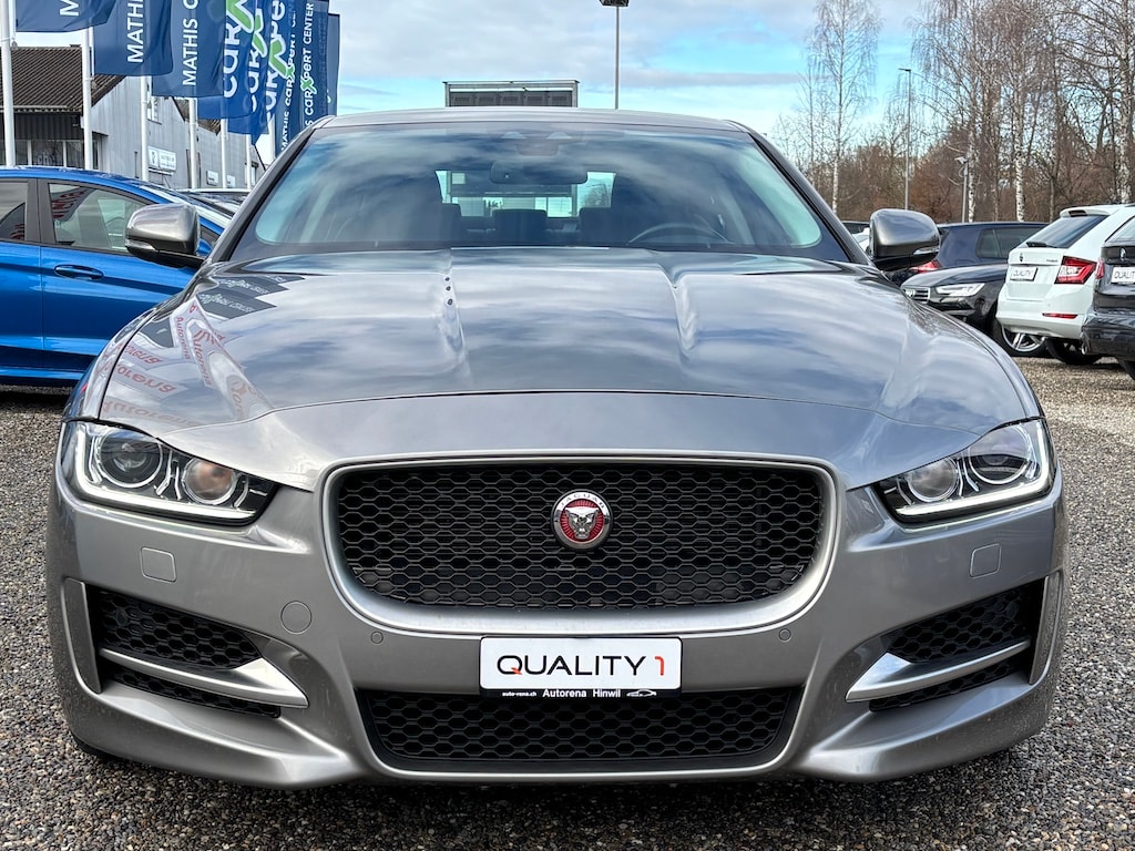JAGUAR XE 20t 2.0 R-Sport Automatic-showroom-element-1