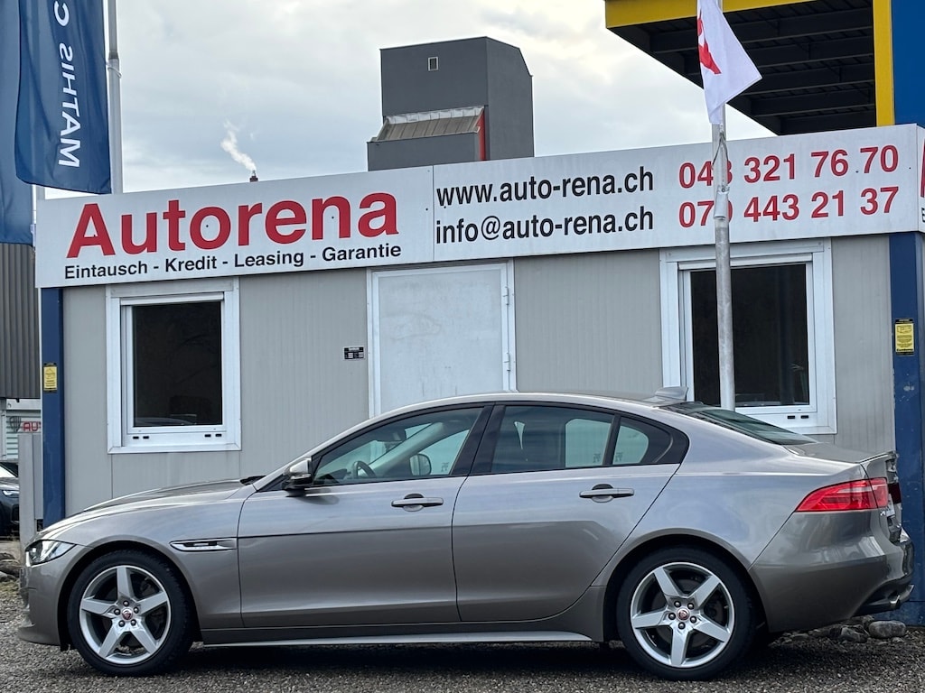 JAGUAR XE 20t 2.0 R-Sport Automatic-showroom-element-3
