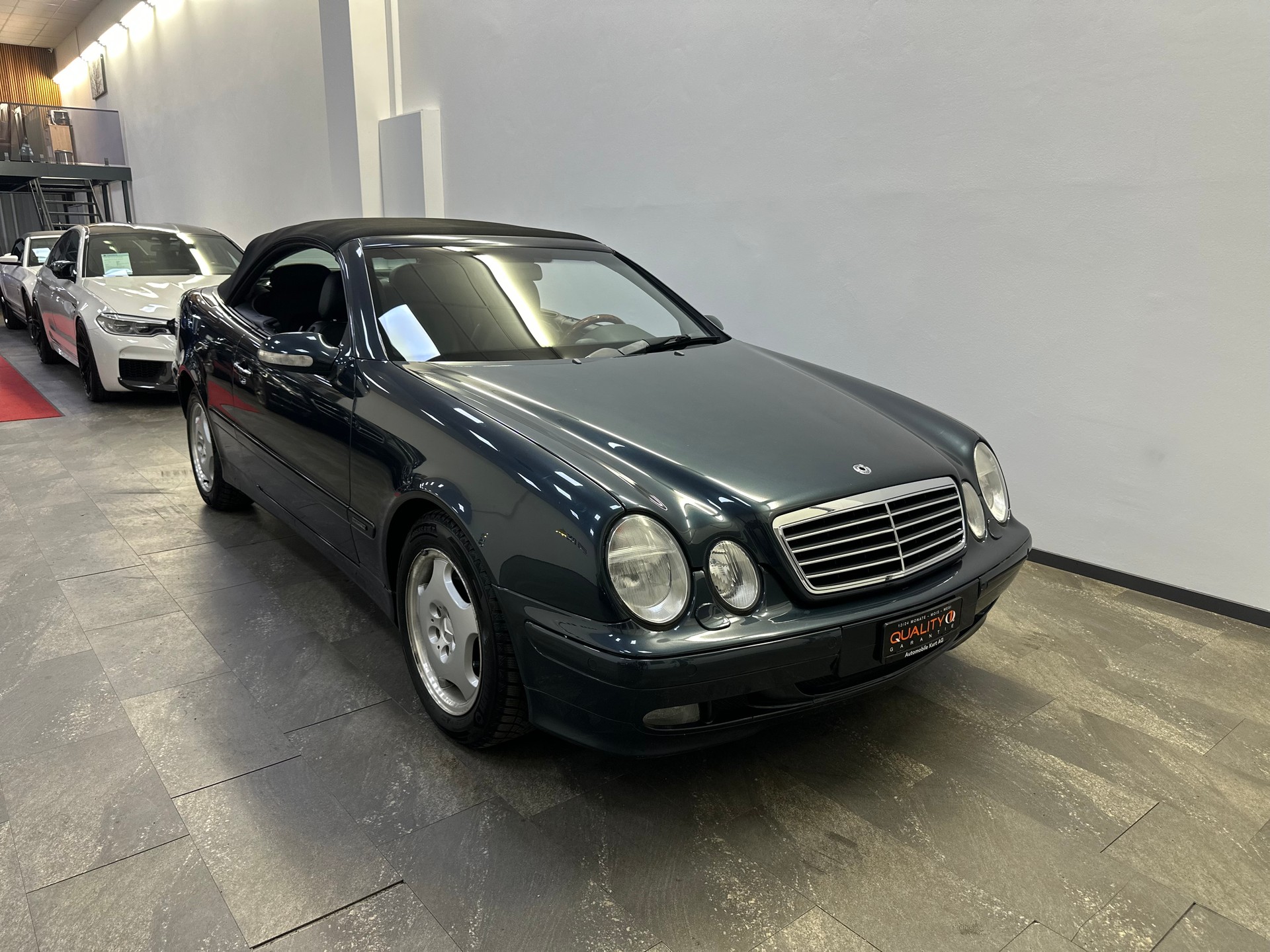 MERCEDES-BENZ CLK 320 Elégance Automatic-image-8
