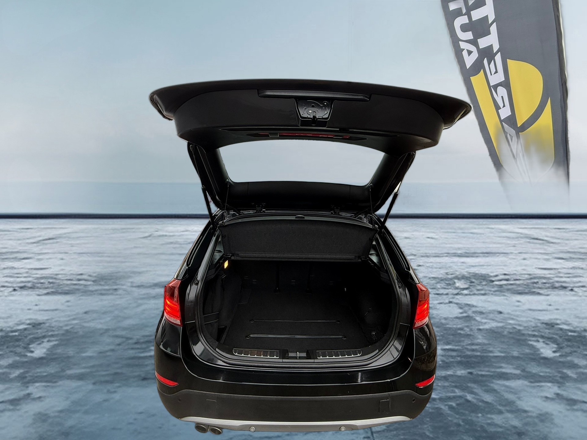 BMW X1 xDrive 20i Steptronic-image-8