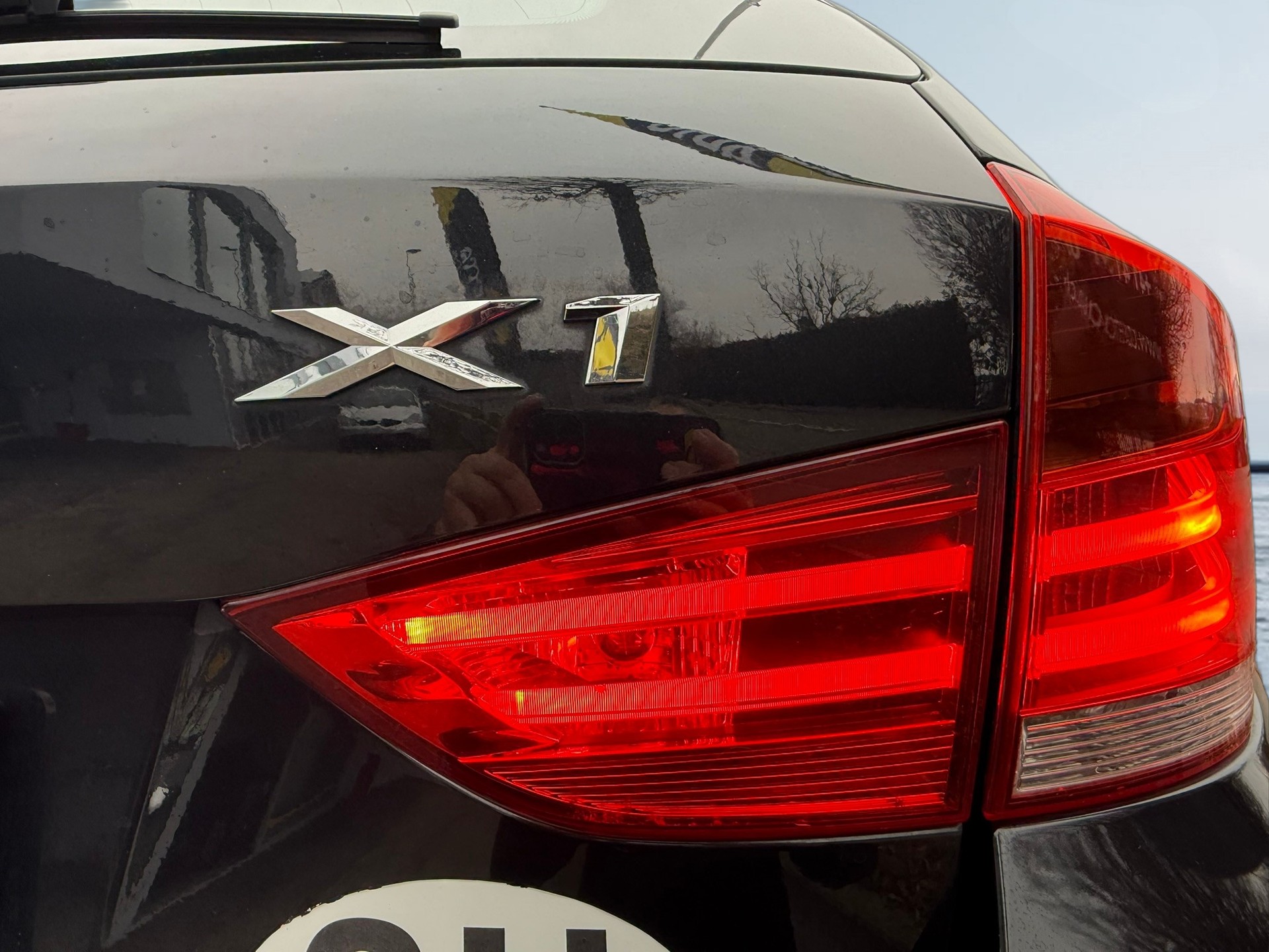 BMW X1 xDrive 20i Steptronic-image-9
