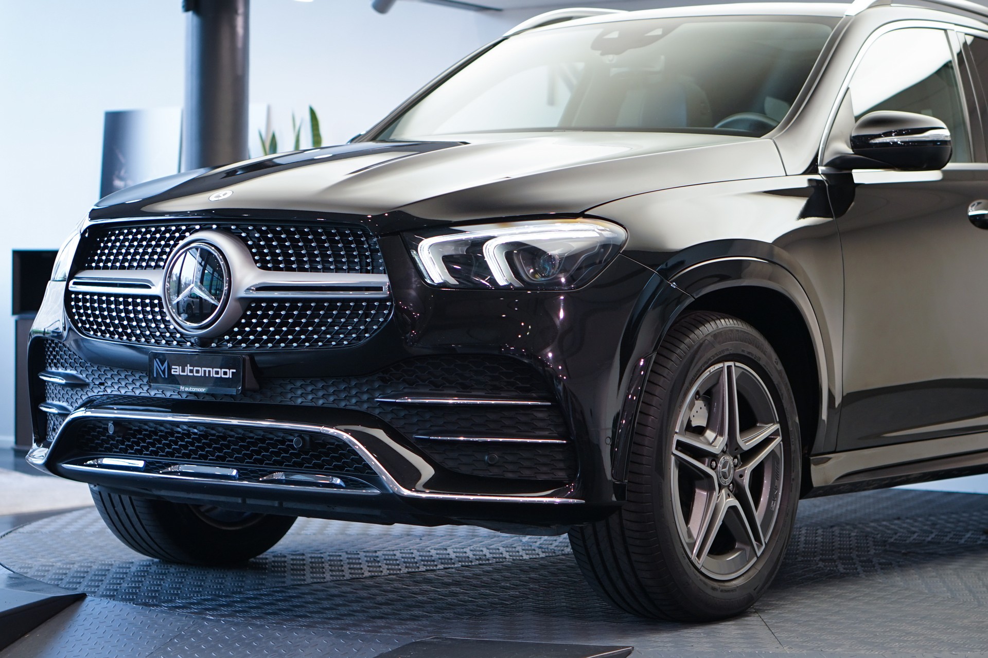 MERCEDES-BENZ GLE 300 d 4Matic 9G-Tronic *CH-Fahrzeug*-image-48