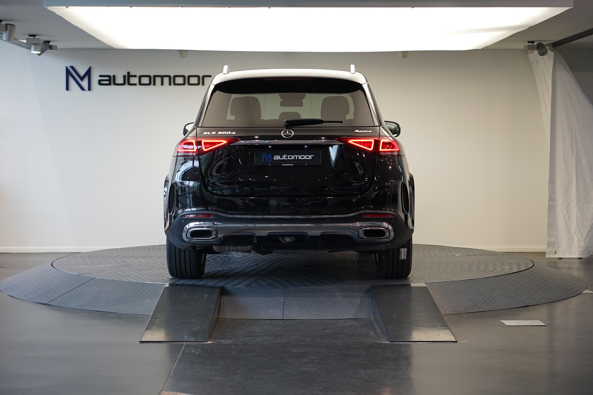 MERCEDES-BENZ GLE 300 d 4Matic 9G-Tronic *CH-Fahrzeug*-image-5