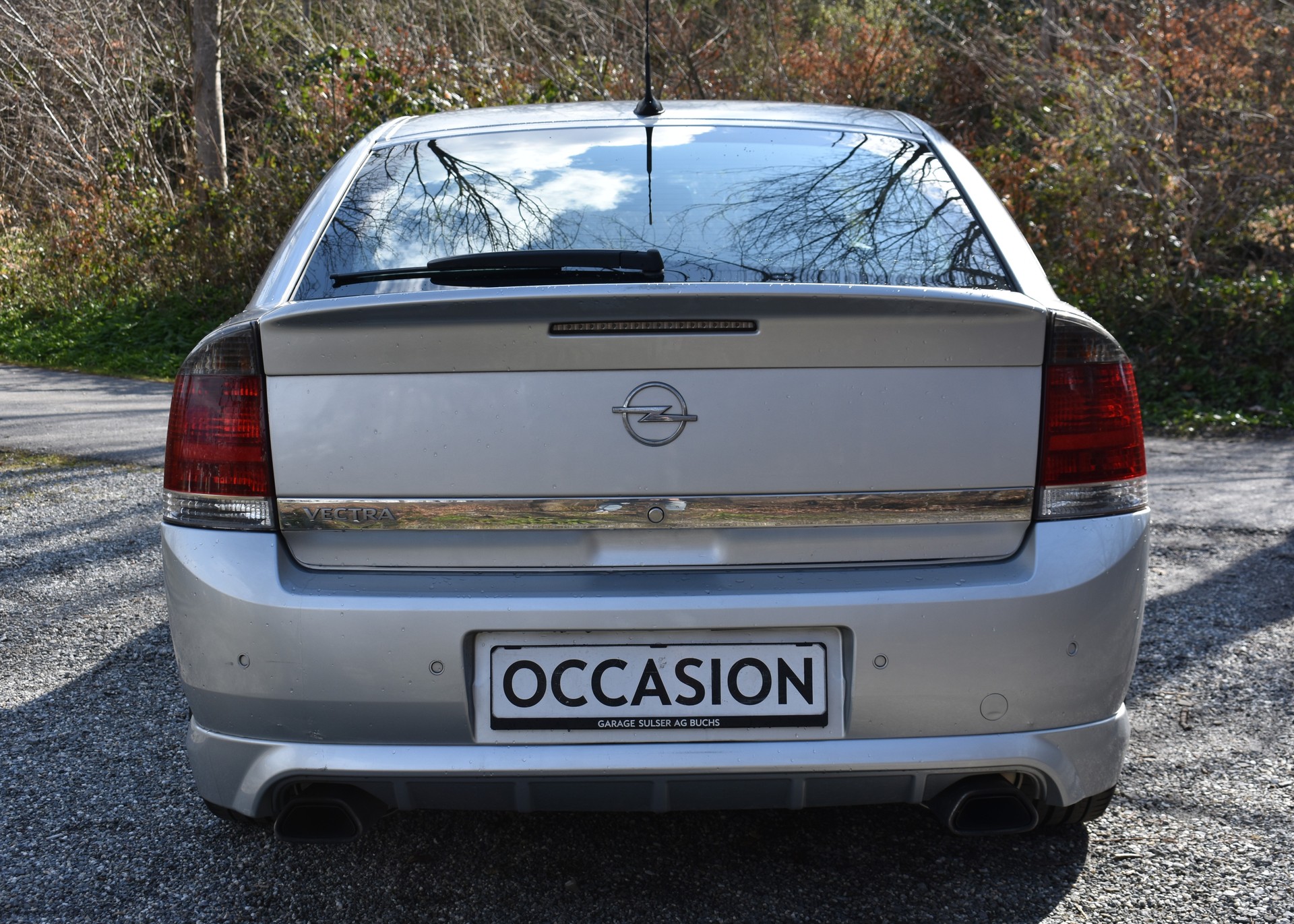 OPEL Vectra 2.8 Turbo V6 OPC-showroom-element-3