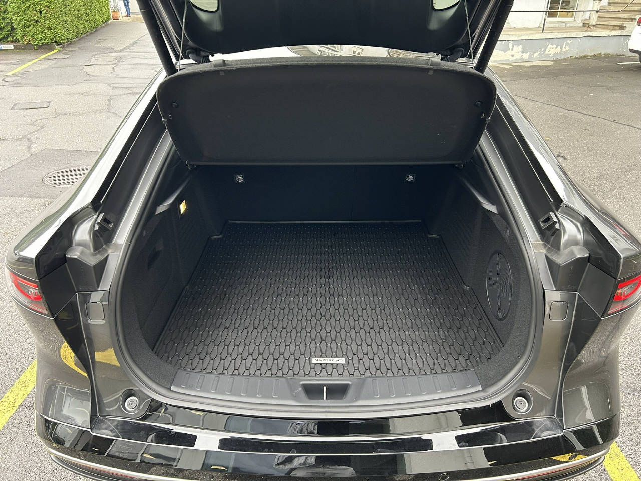 MAZDA 6e Takumi-image-10