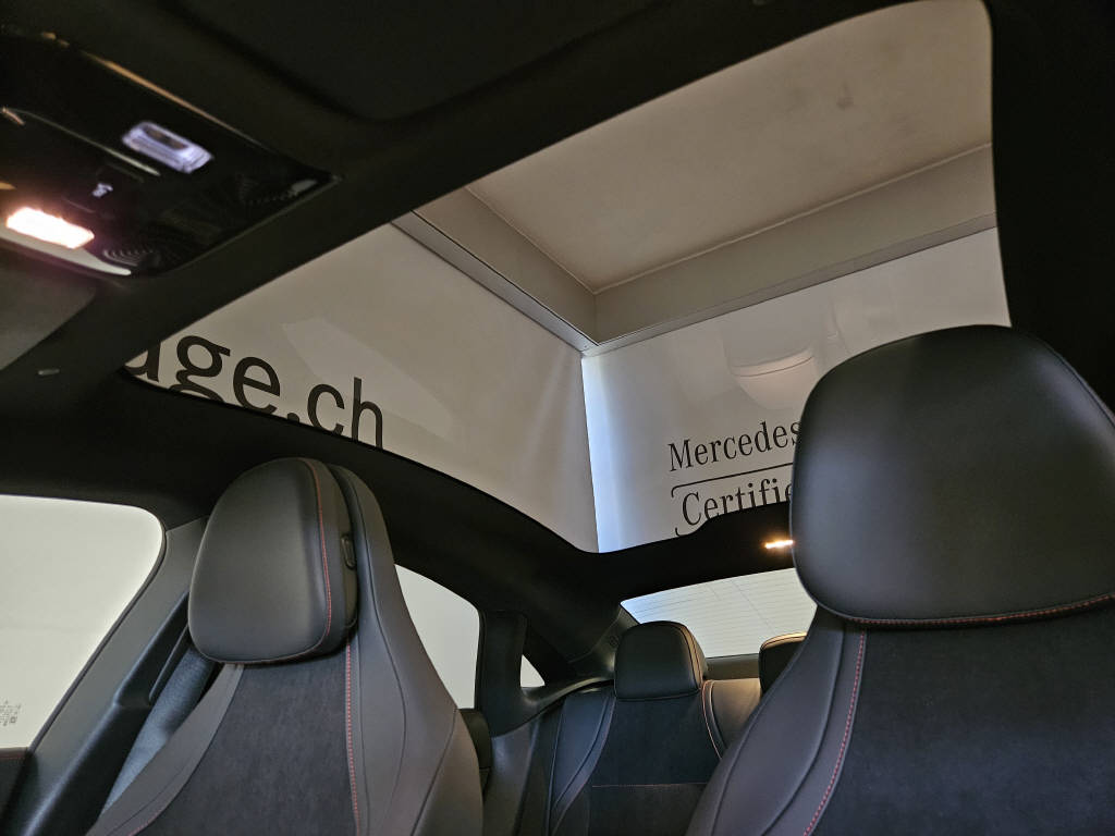 MERCEDES-BENZ CLA 350 4Matic AMG Line with EQ Technology-image-4