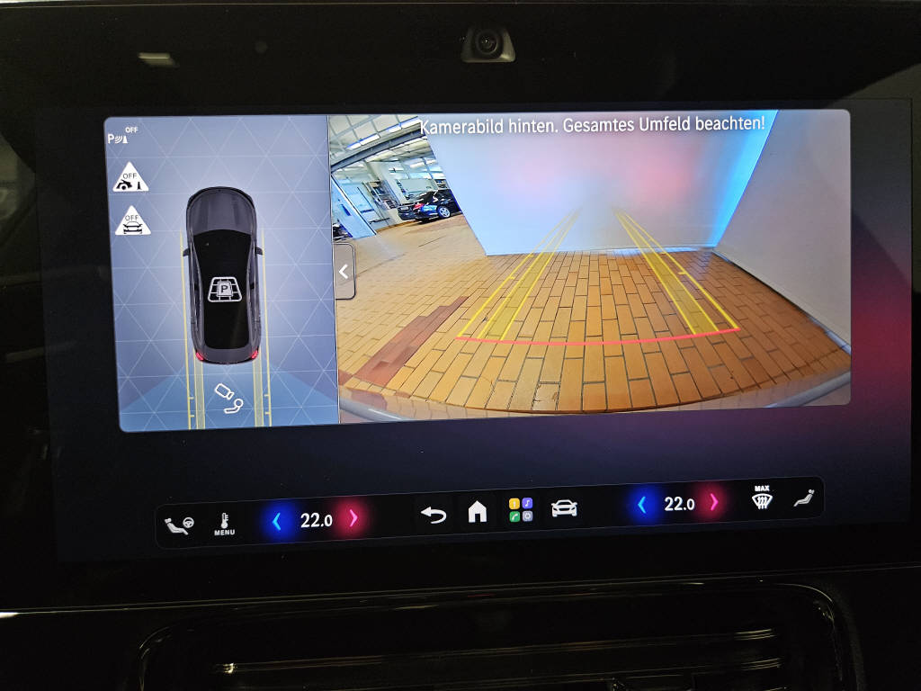 MERCEDES-BENZ CLA 350 4Matic AMG Line with EQ Technology-image-11