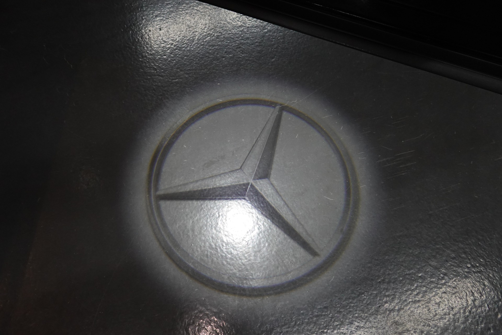 MERCEDES-BENZ GLB 35 AMG 4MATIC 8G-TRONIC CH-FZ MIT GARANTIE 7-PLÄTZER-image-44