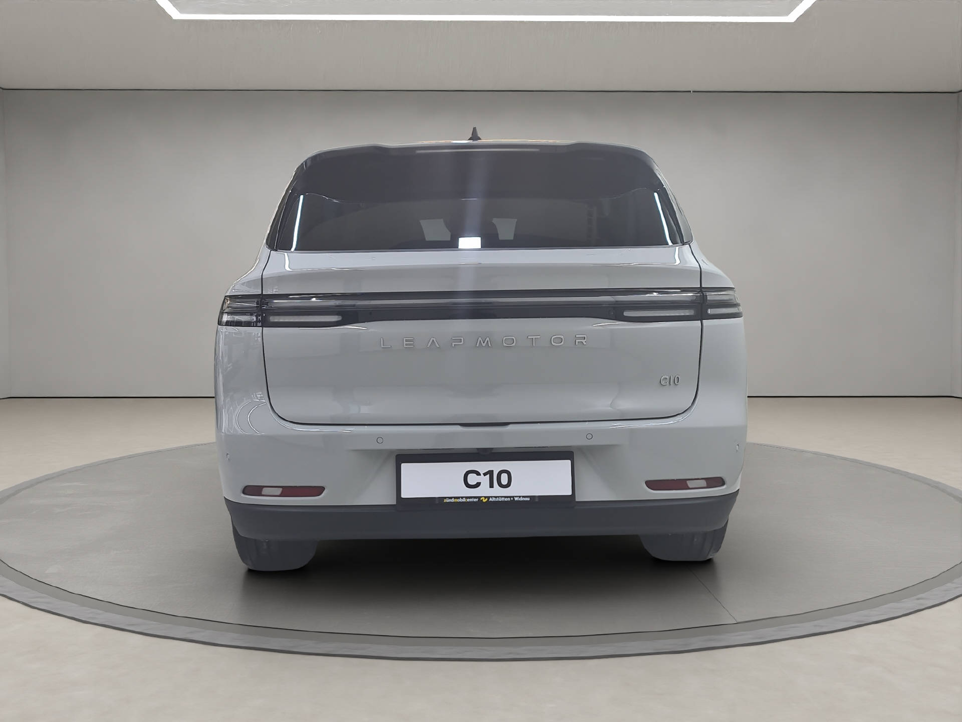 LEAPMOTOR C10 1.5 Hybrid EV-image-3