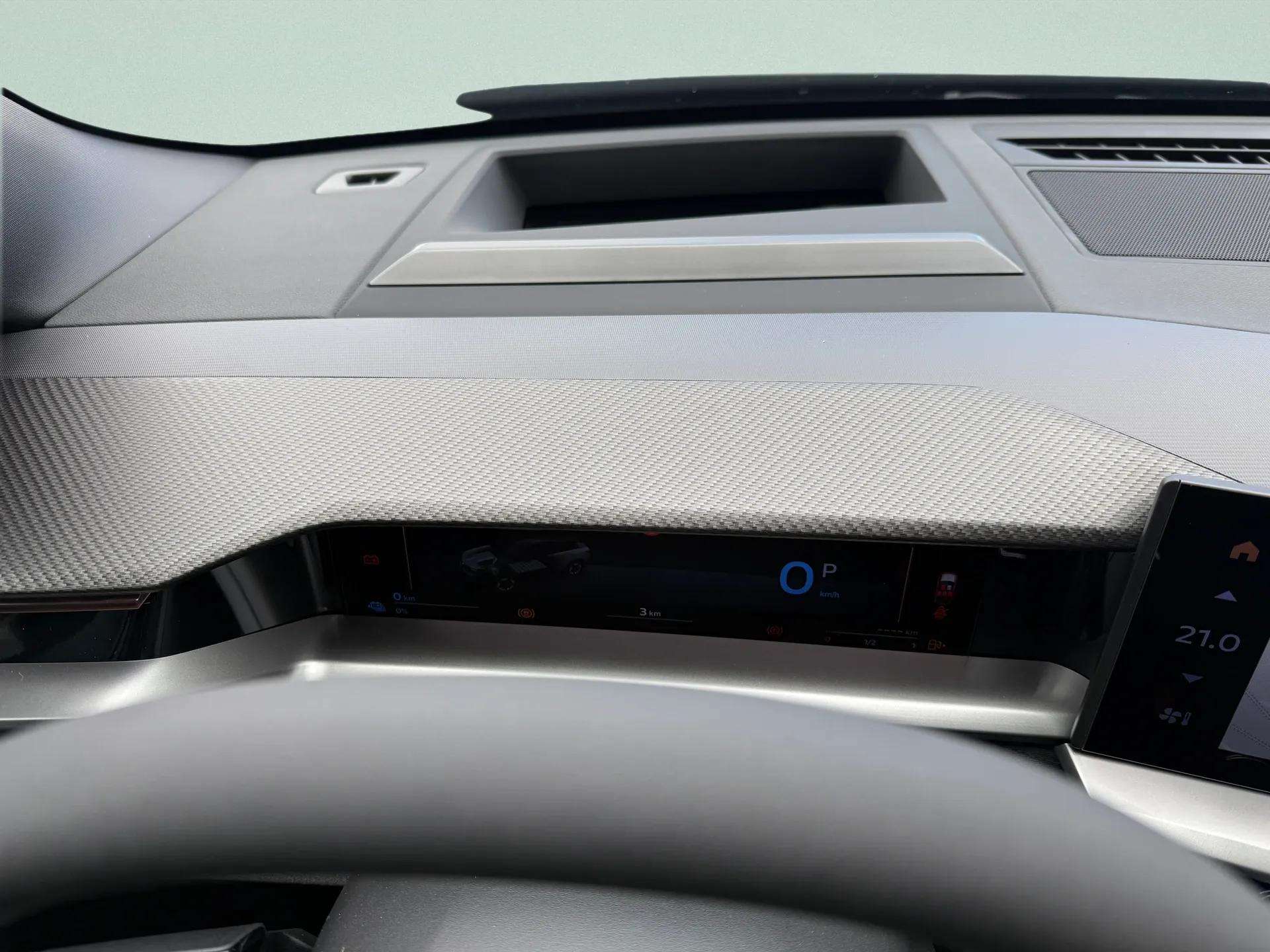 OPEL Grandland ULTIMATE 1.6PHEV eDCT-image-14