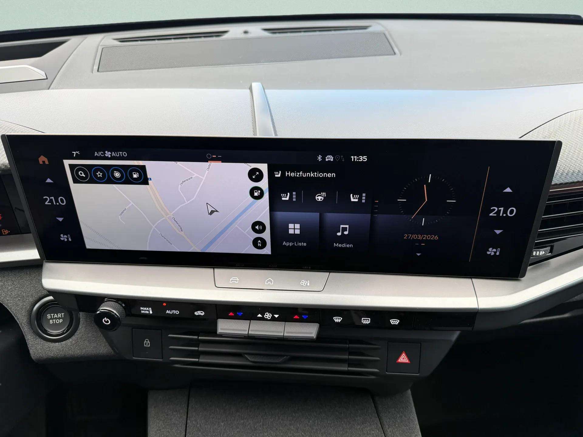 OPEL Grandland ULTIMATE 1.6PHEV eDCT-image-12