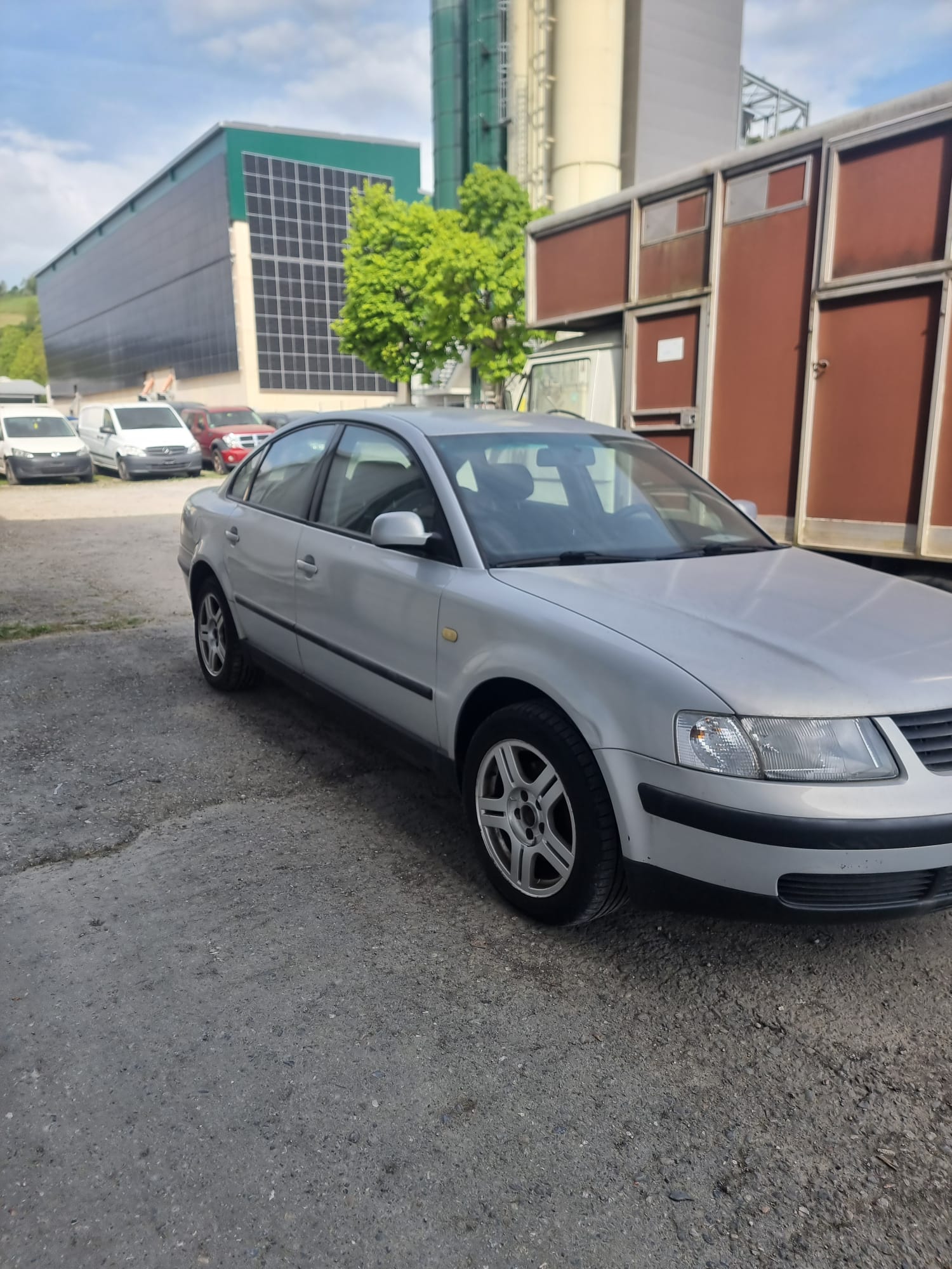 VW Passat 1.9 TDI Comfortline-image-1