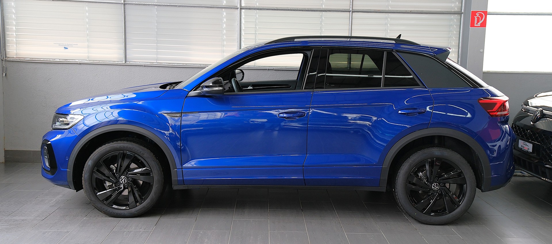 VW T-Roc 1.5 TSI EVO R-Line DSG-image-8
