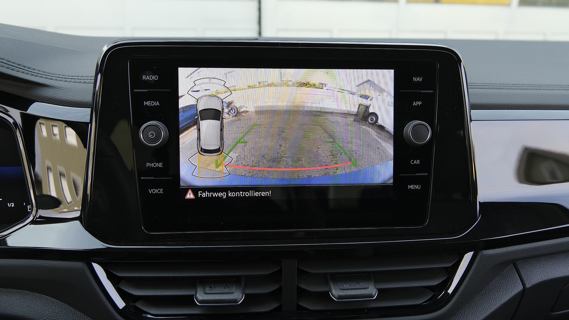 VW T-Roc 1.5 TSI EVO R-Line DSG-image-20